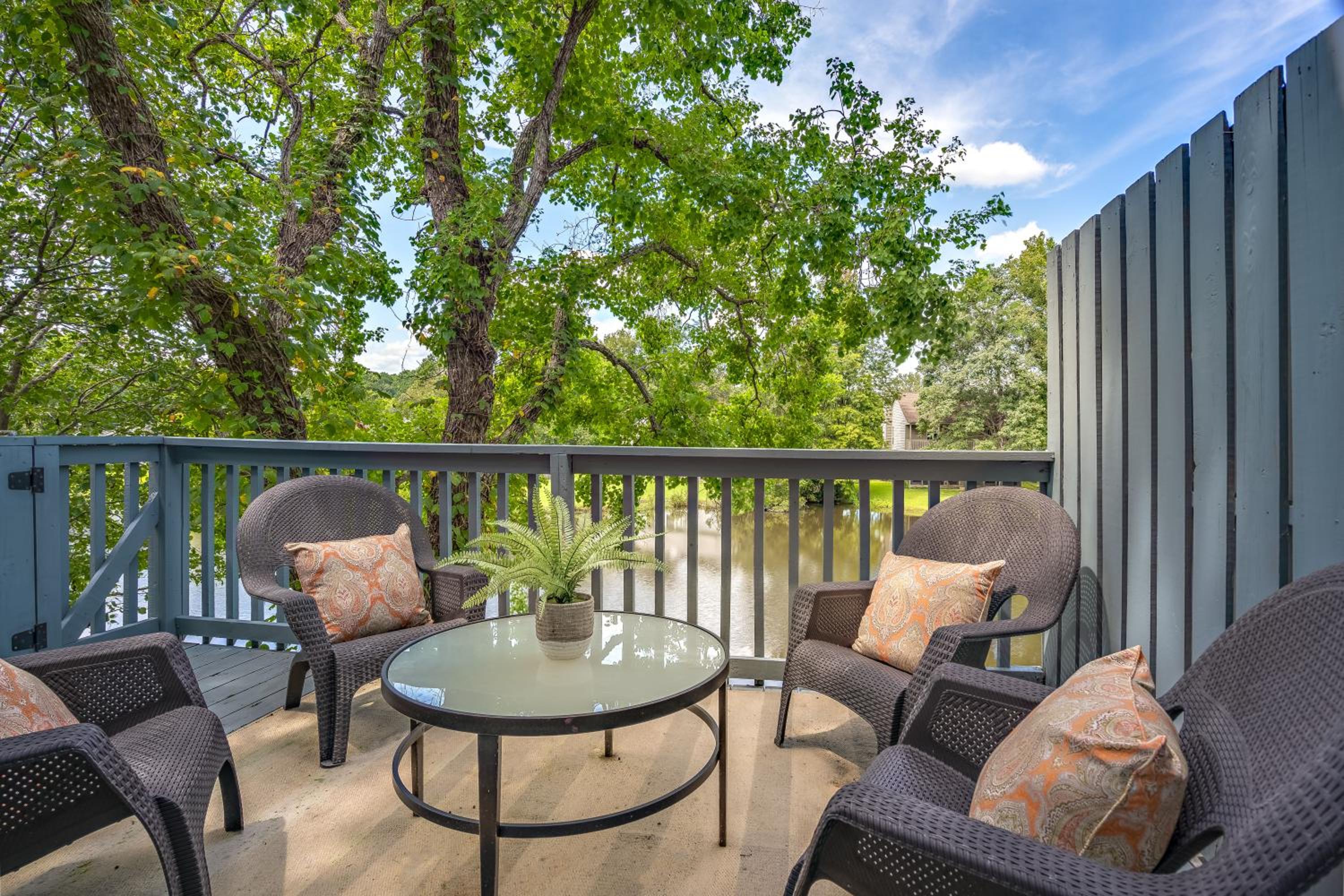 Condo at the Lakes