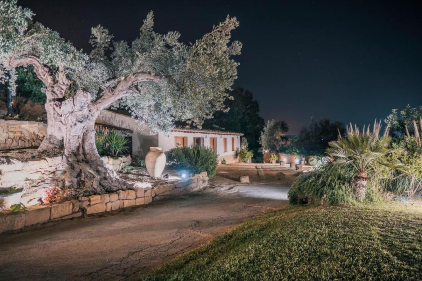 villa palmi view 3