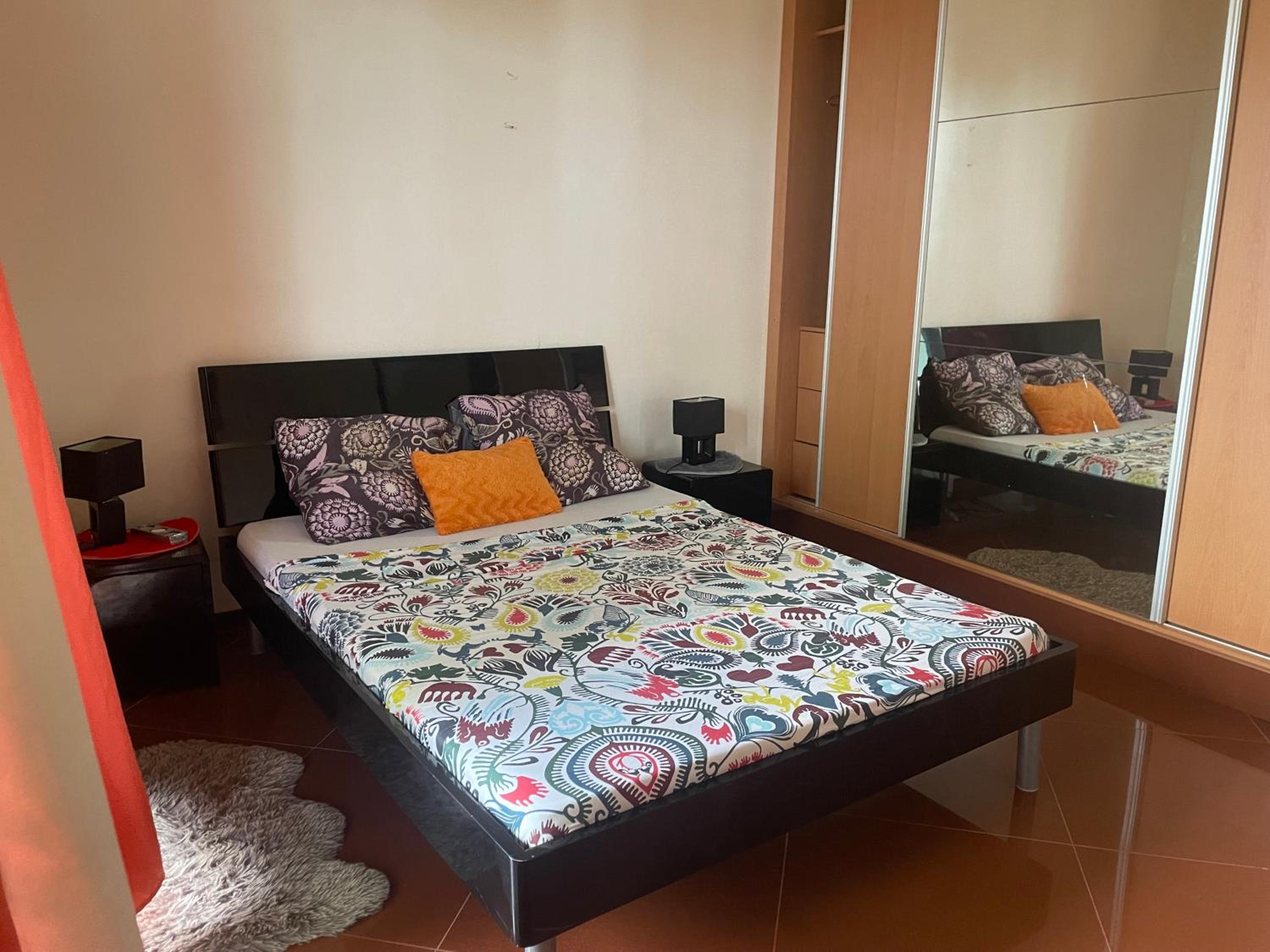 Tarrafal House