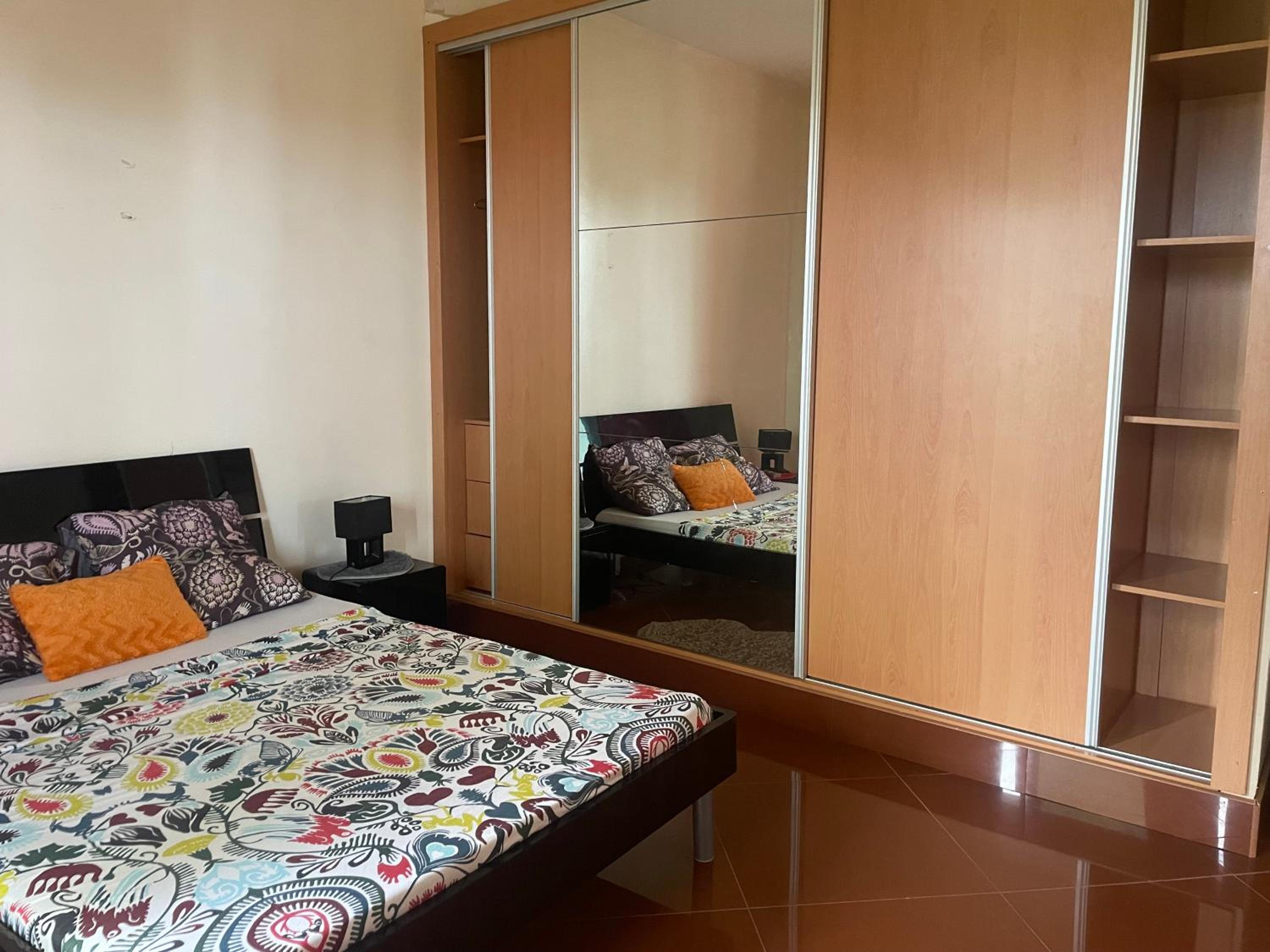 Tarrafal House