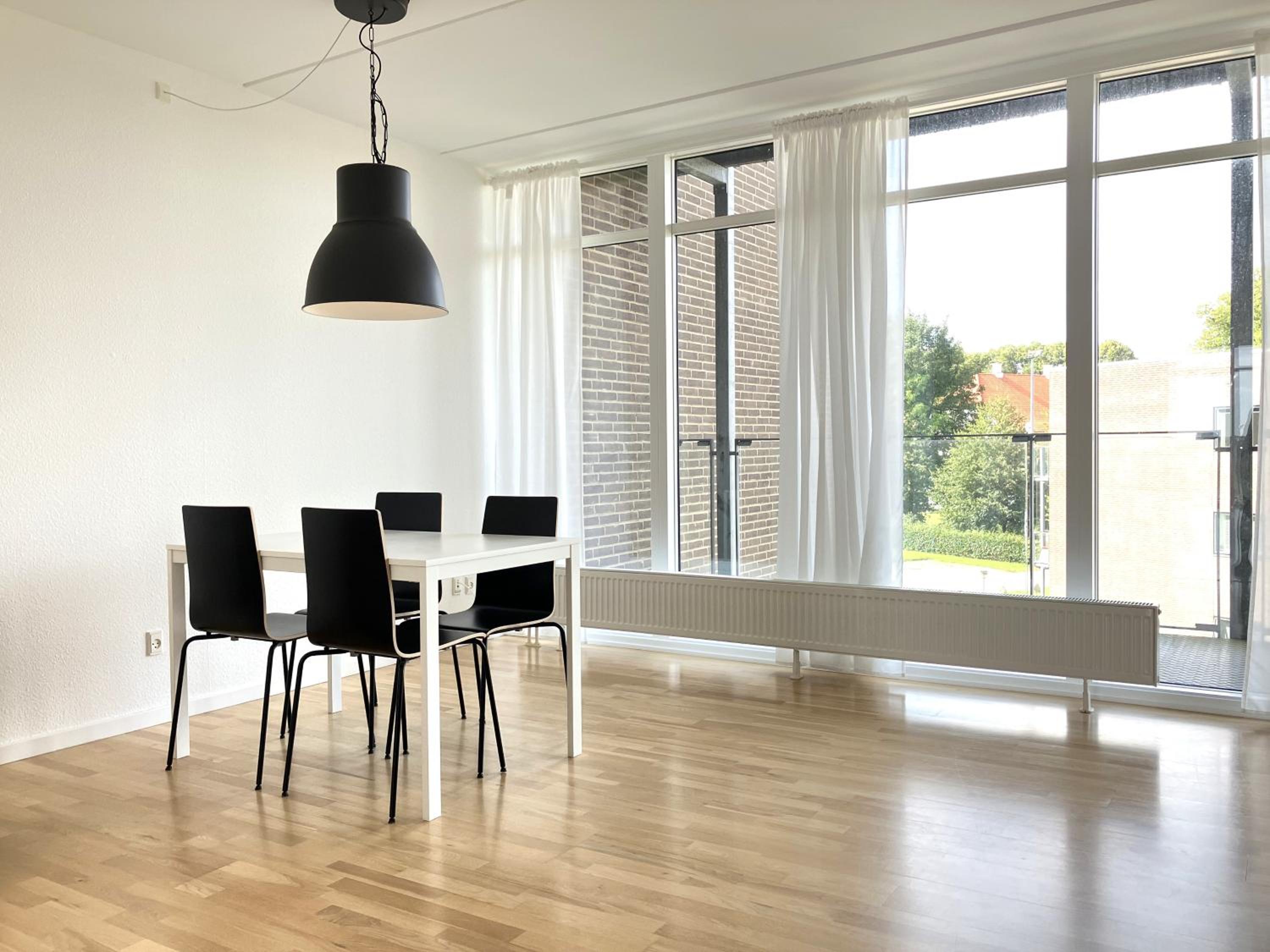 Three-Bedroom Apartment Located In Vejle, view 2