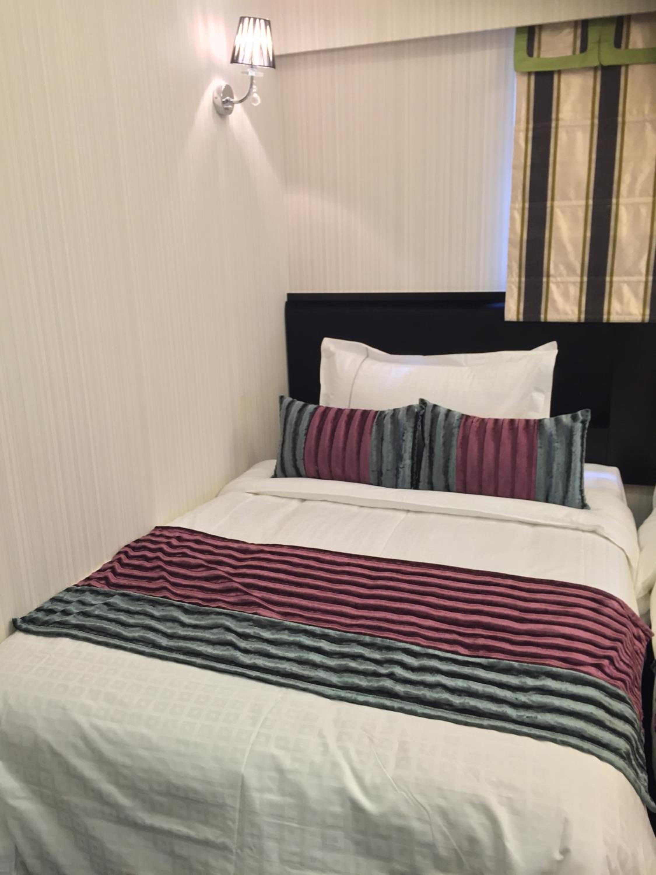 Seasons Hotel - Causeway Bay