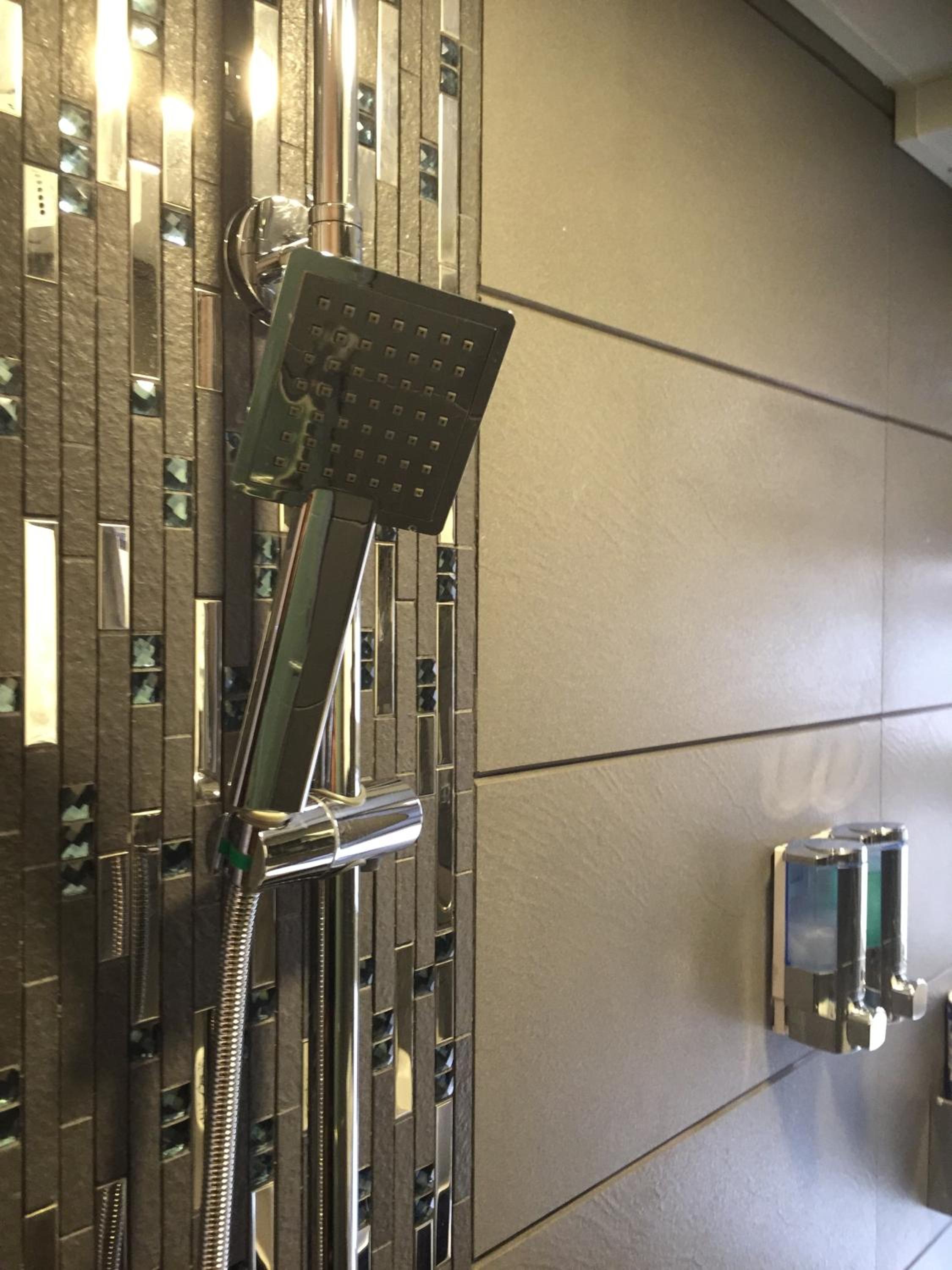 Seasons Hotel - Causeway Bay