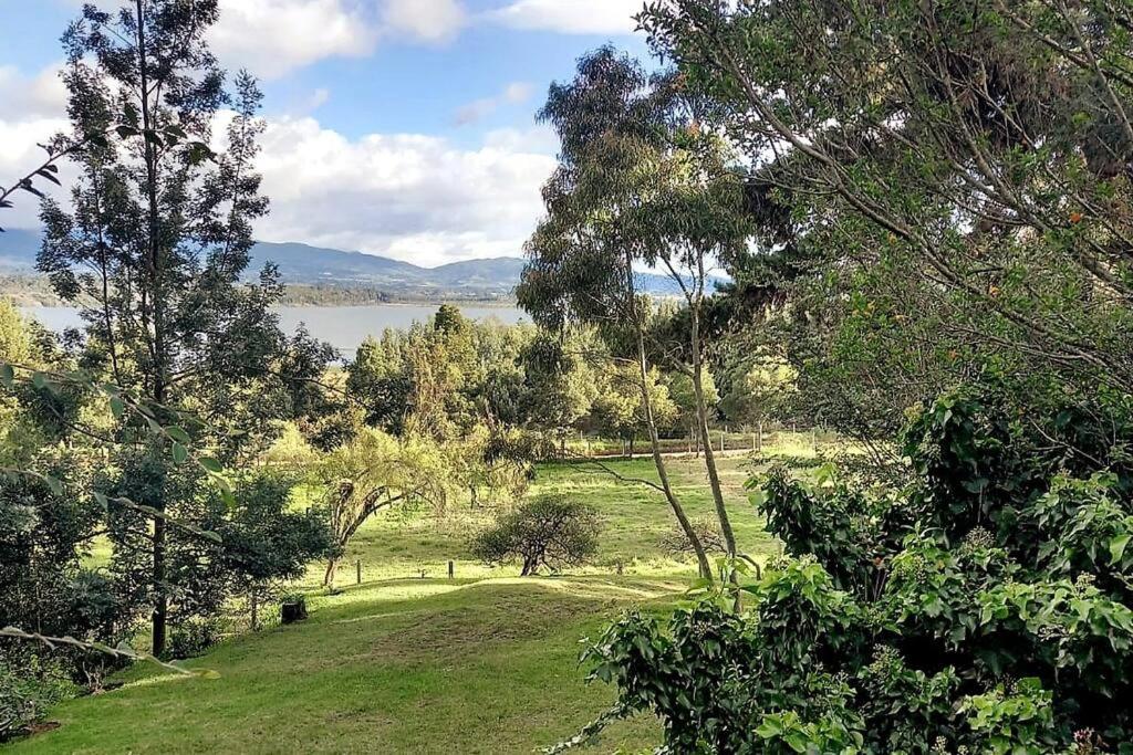 Casa con vista Lago Tomine