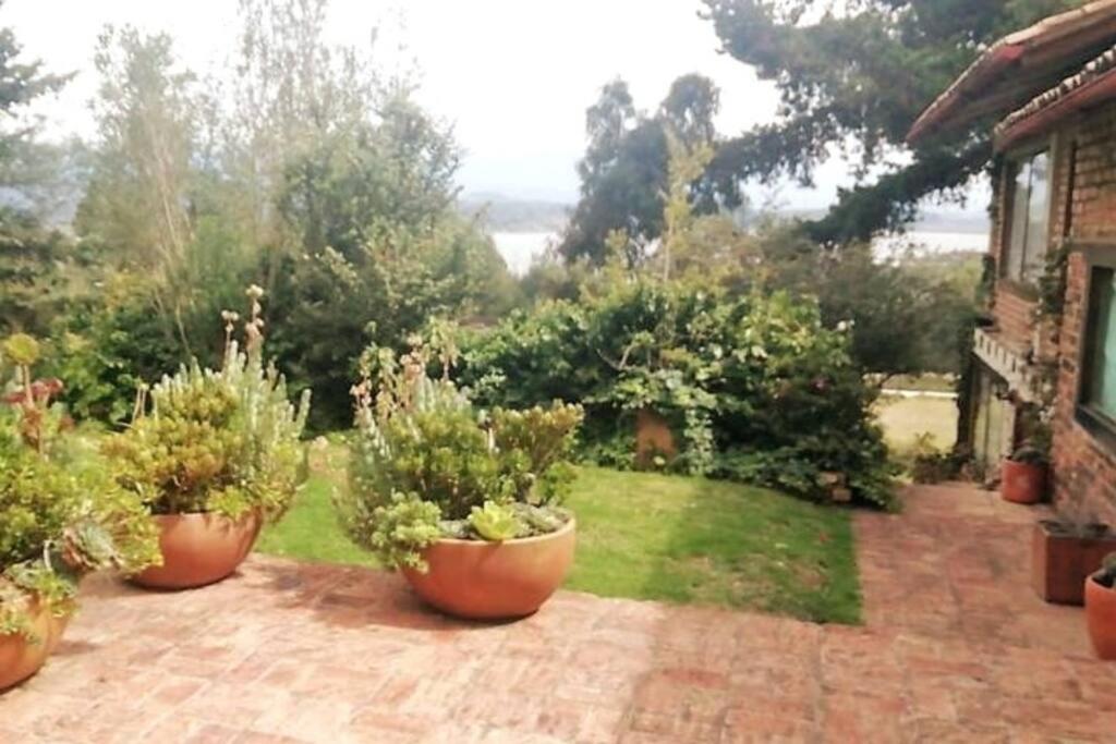 Casa con vista Lago Tomine