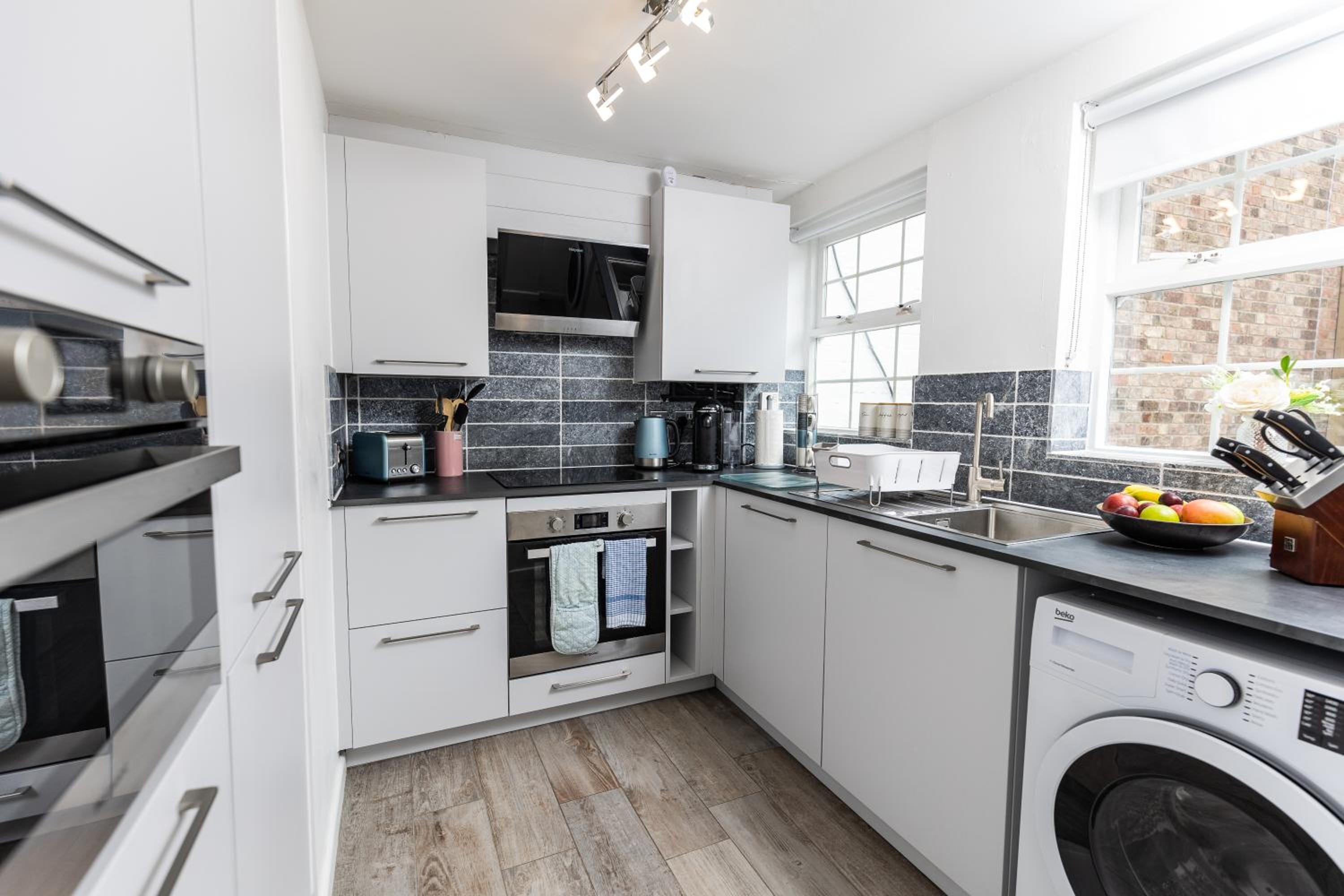 6 Elizabeth House - By Luxury Apartments