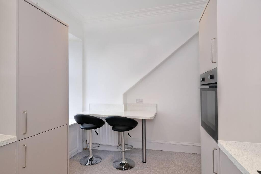 Luxury West End Apartment view 5