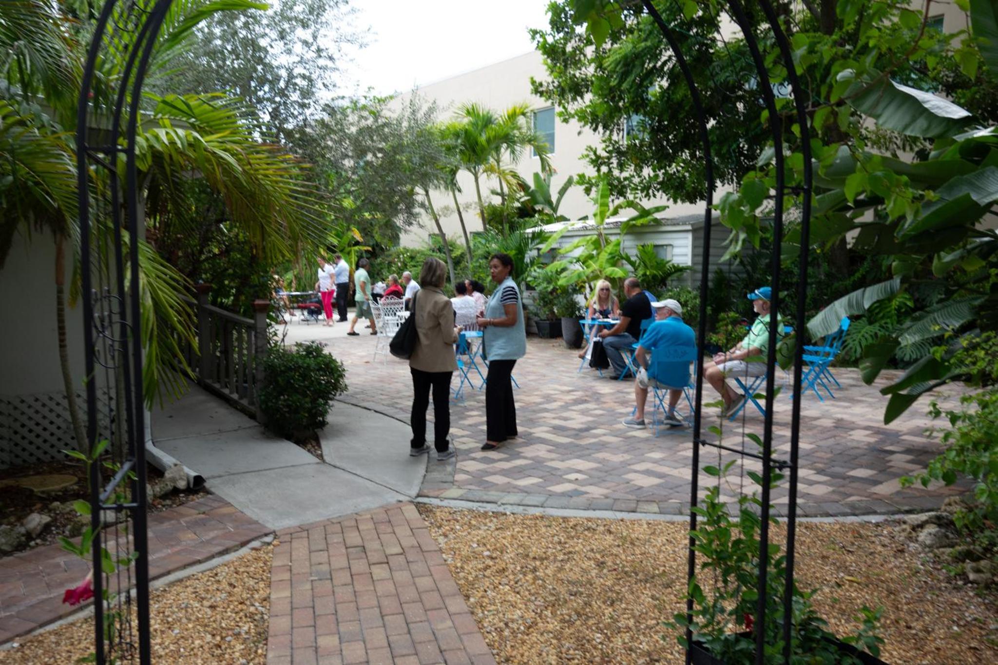 Manatee Palms - Property Image 10