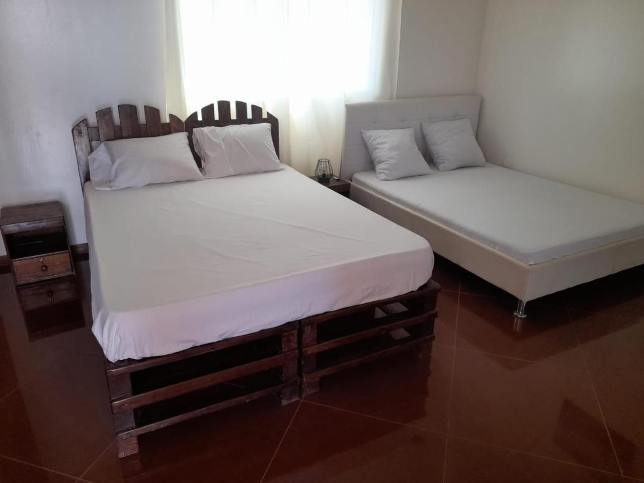 Tarrafal House