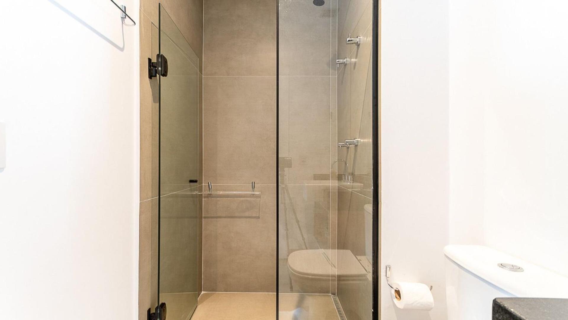 Studios luxuosos no Itaim Bibi com vaga de garagem.