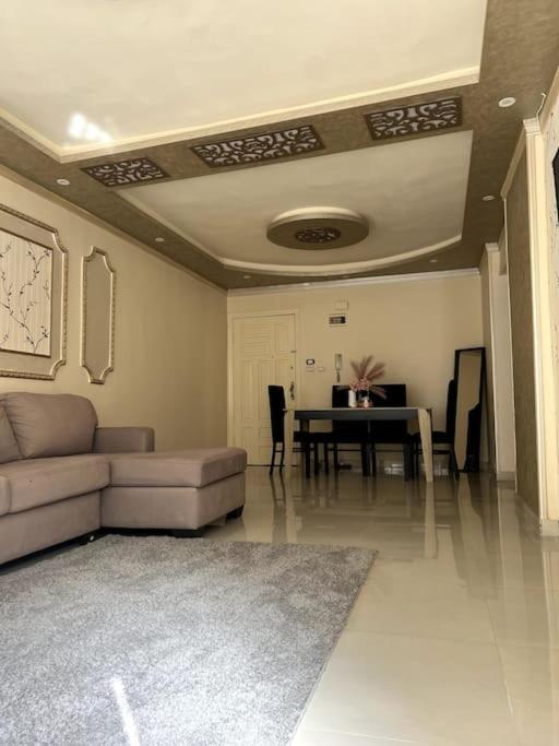 Beachside Bliss: Just Steps from the Shore