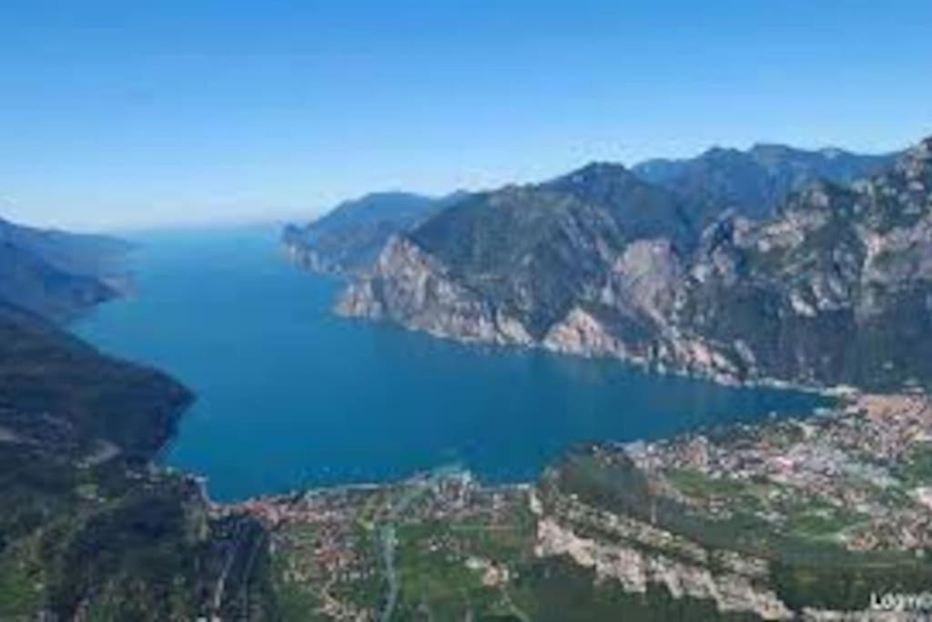CASA degli OLIVI GARDA LAKE view 3