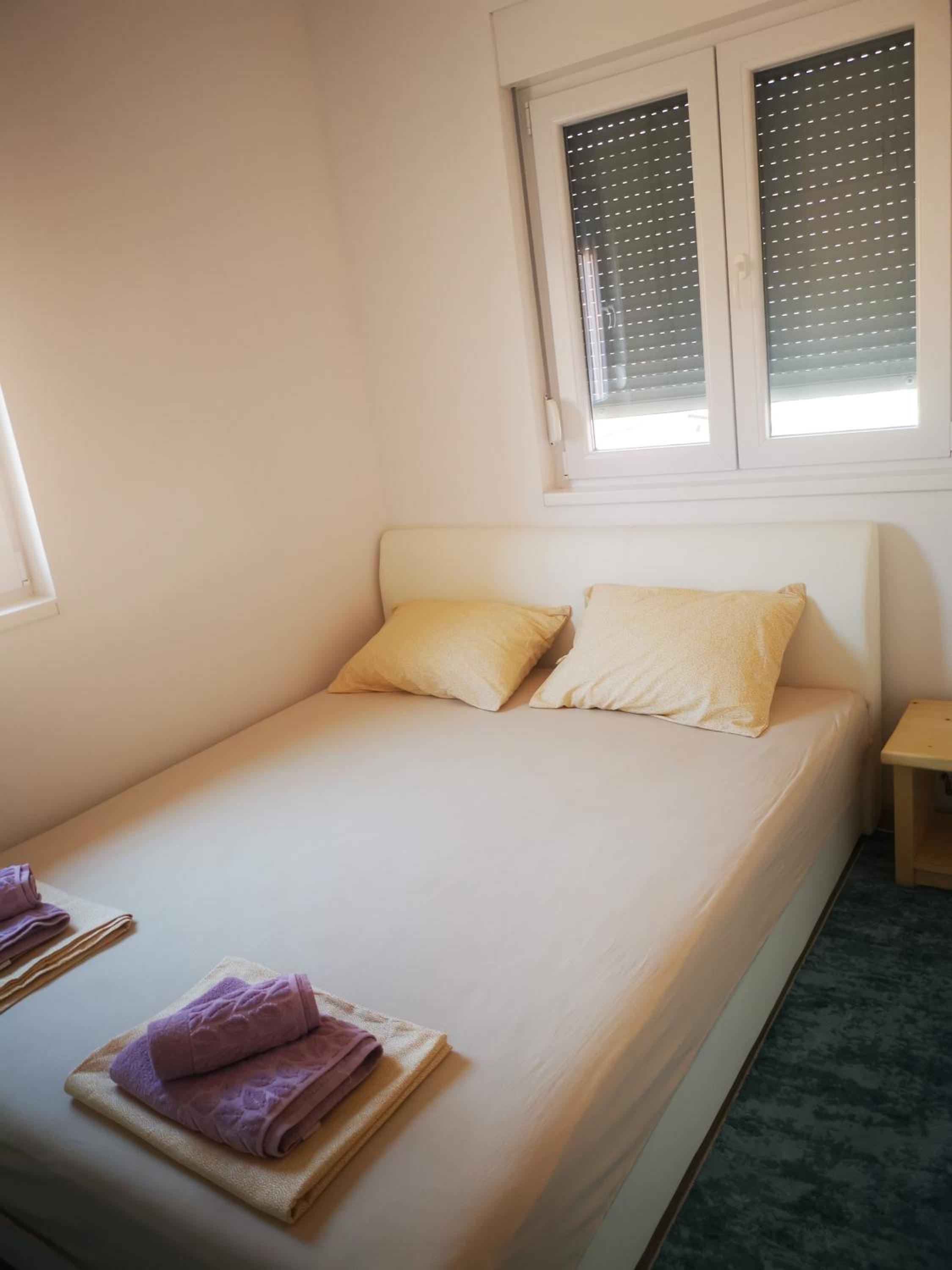 Apartman and rooms Dream House