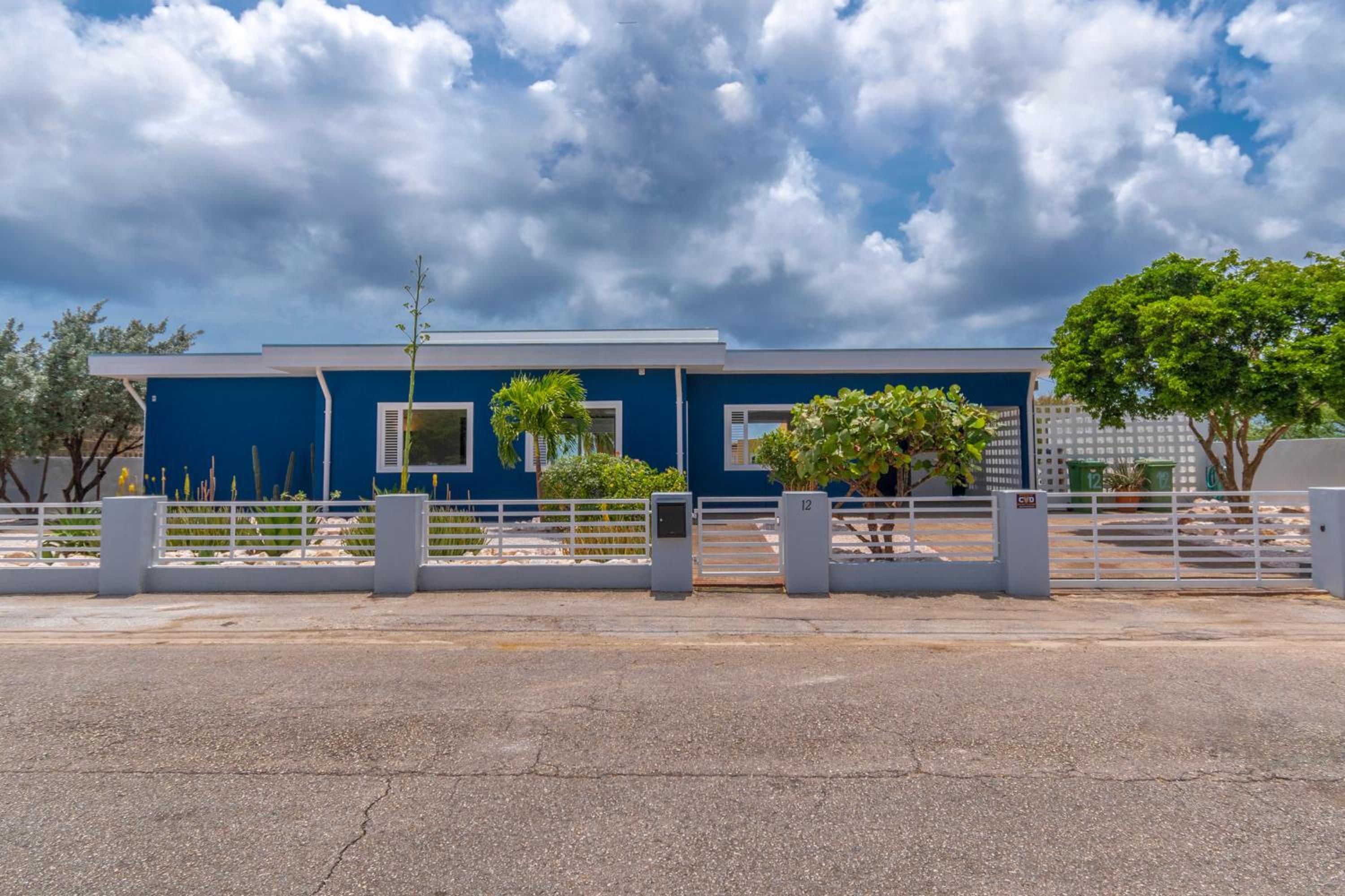 The Blue Ocean Villa / Curaçao
