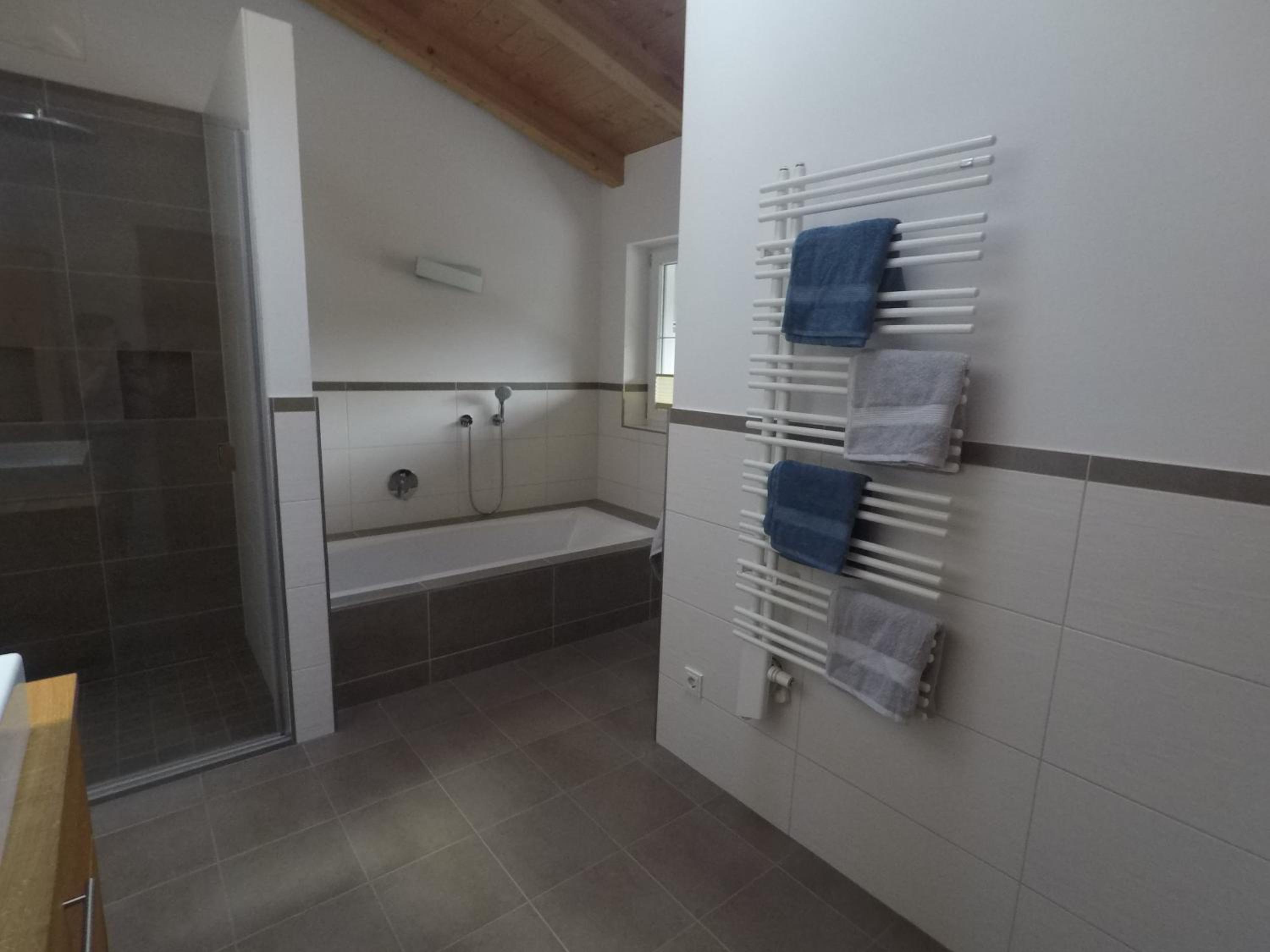 Ferienhaus Bergauf with Hot Tub