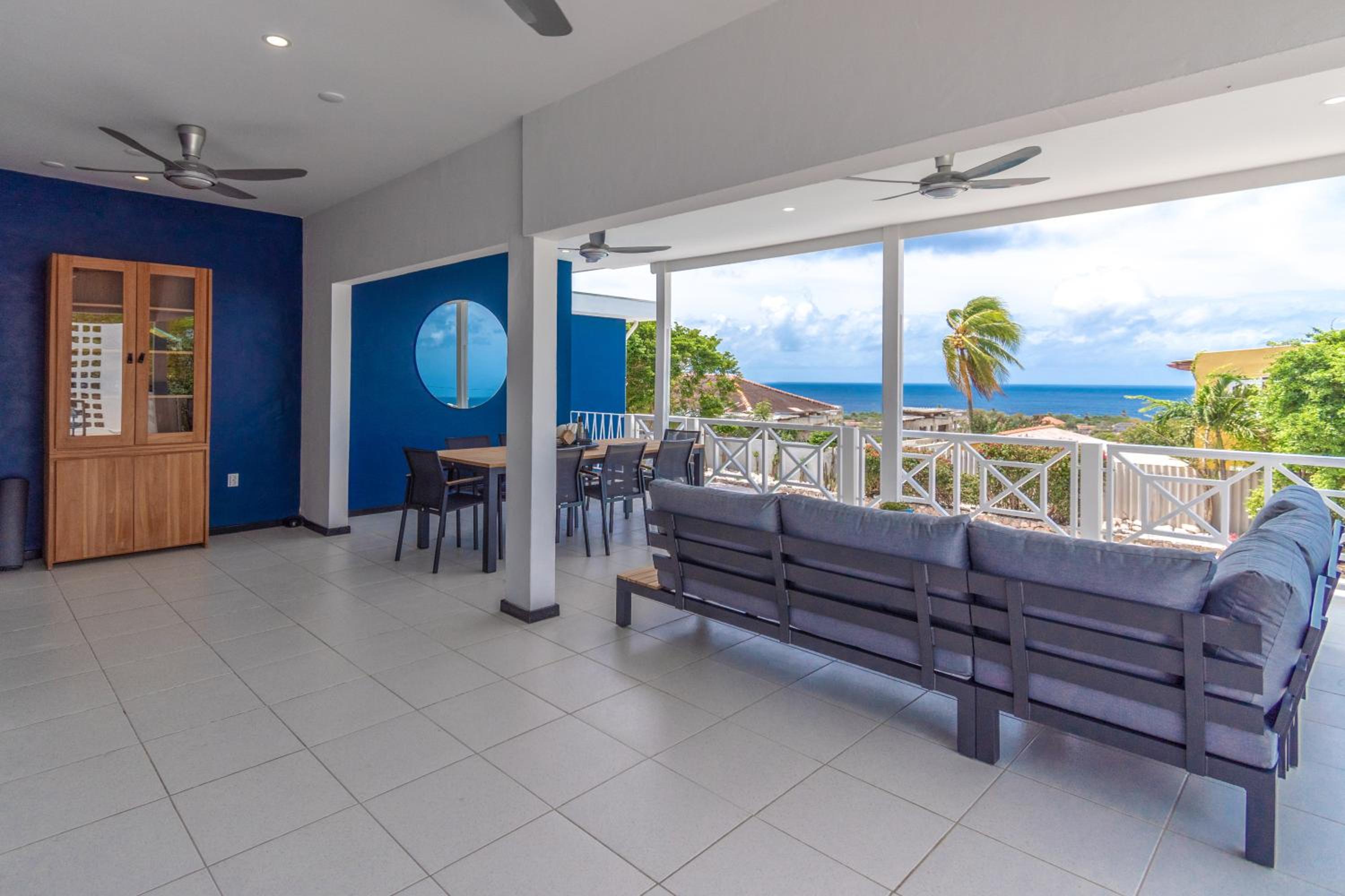 The Blue Ocean Villa / Curaçao