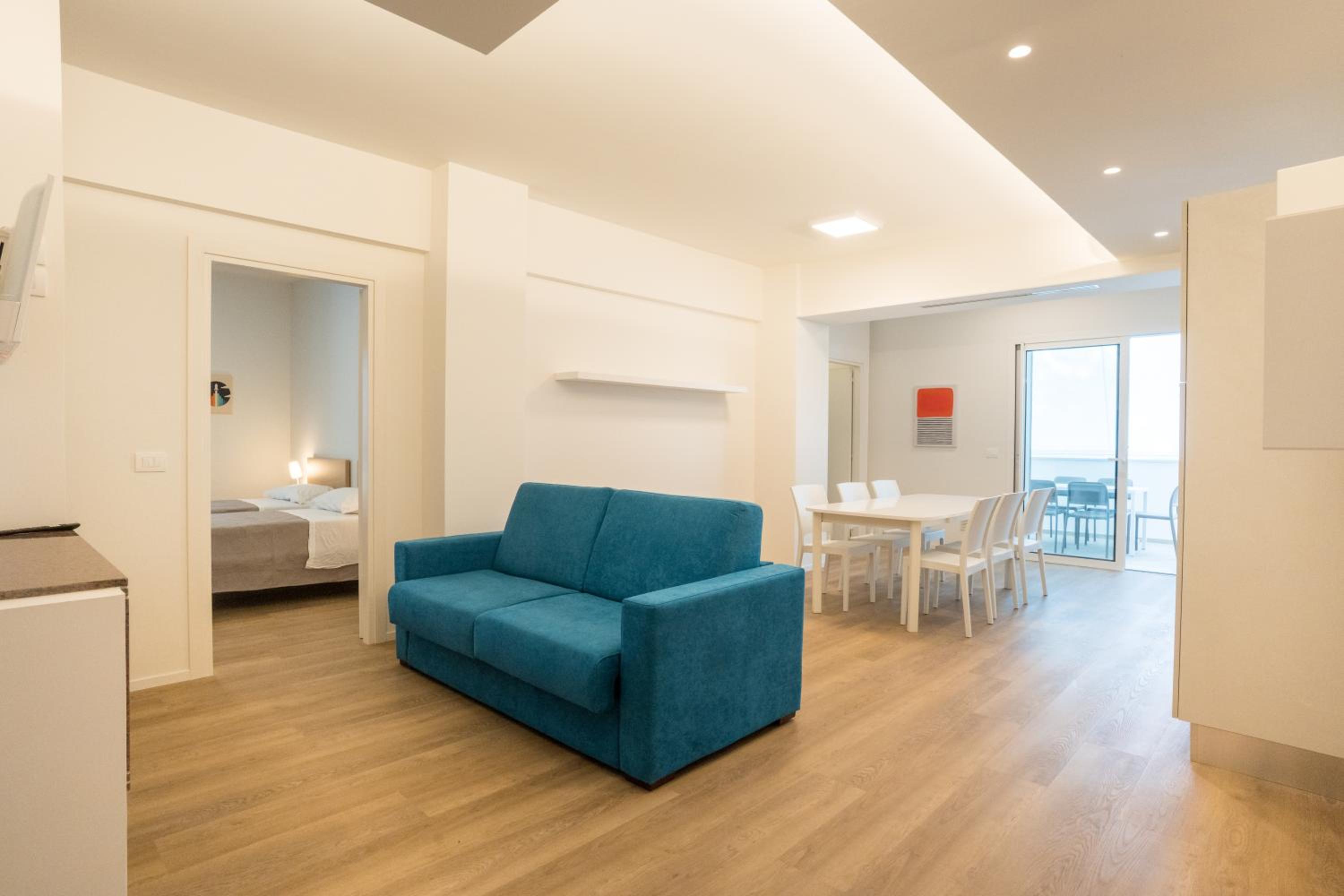 Villa Mare Pineto view 5