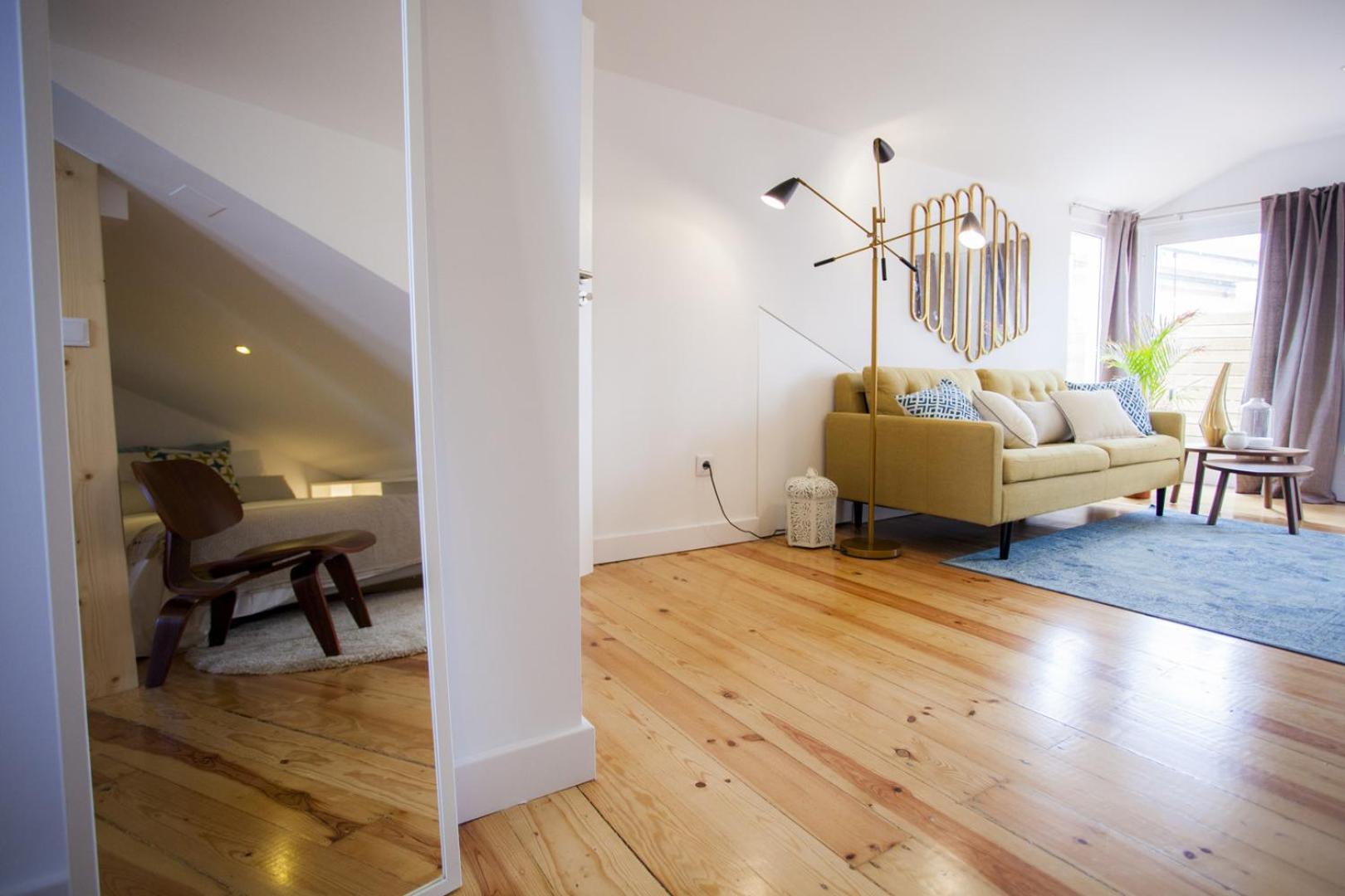 Alfama Lisbon Apartment, Quiet Location, Great Views - TTL268 view 4