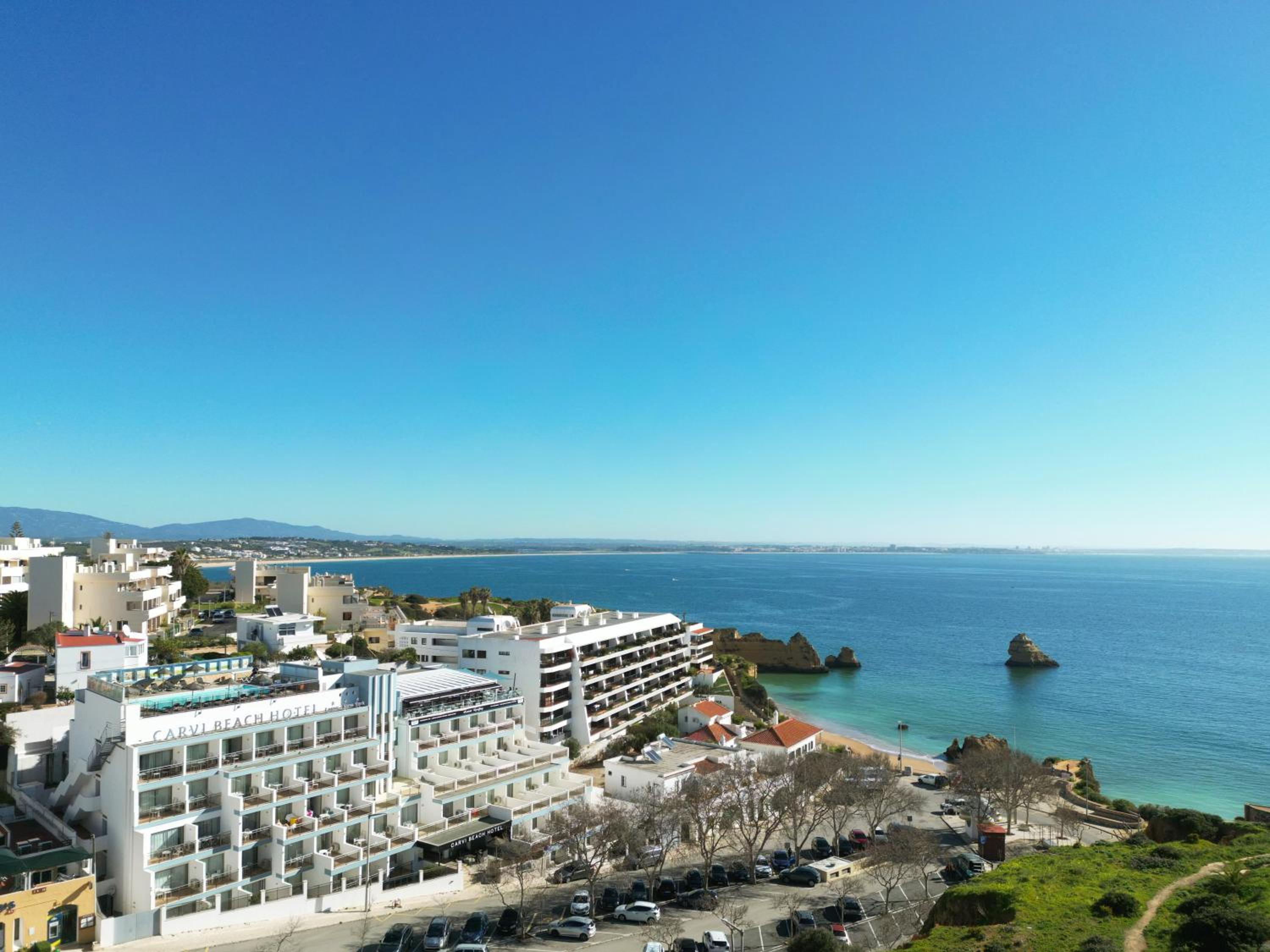 Hotel Carvi Beach Hotel - Image 1