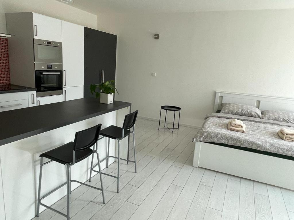 RUMAKO apartments