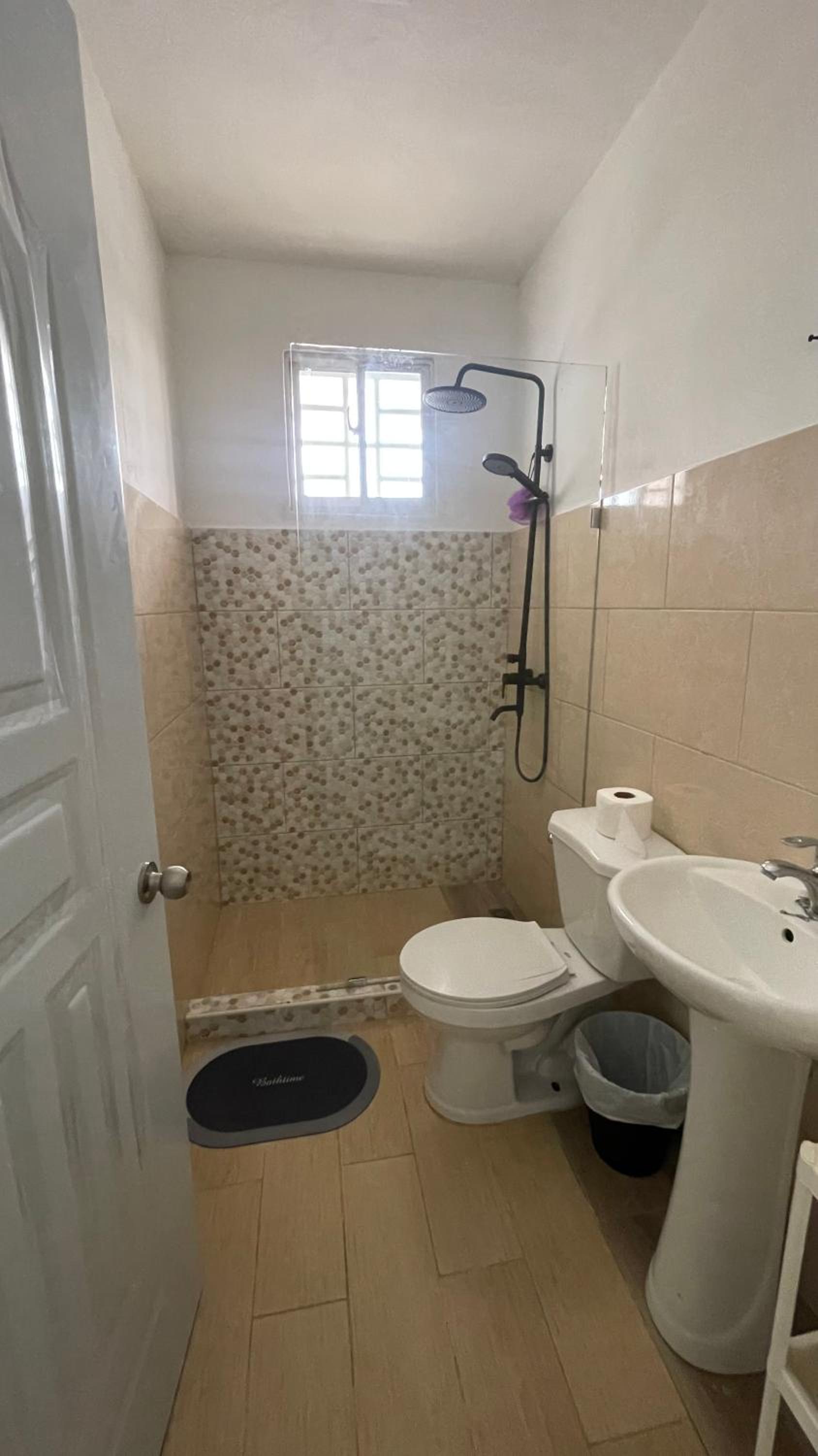 Apartamento amueblado para 7 personas, en el área de Bayahibe. A 5 minutos de la playa caminando. view 2