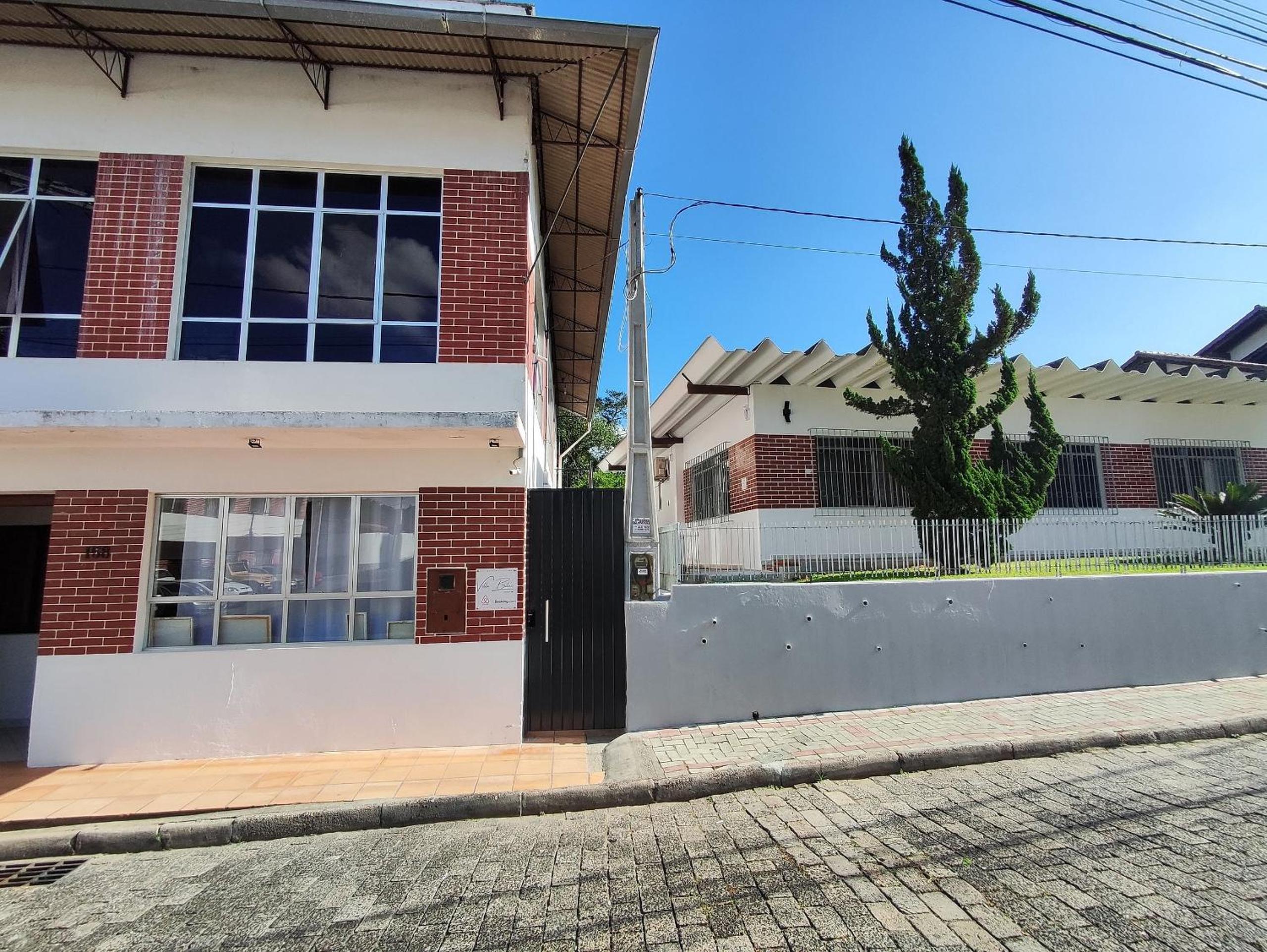 VILLA BILAC - Large Studios close to Vila Germânica