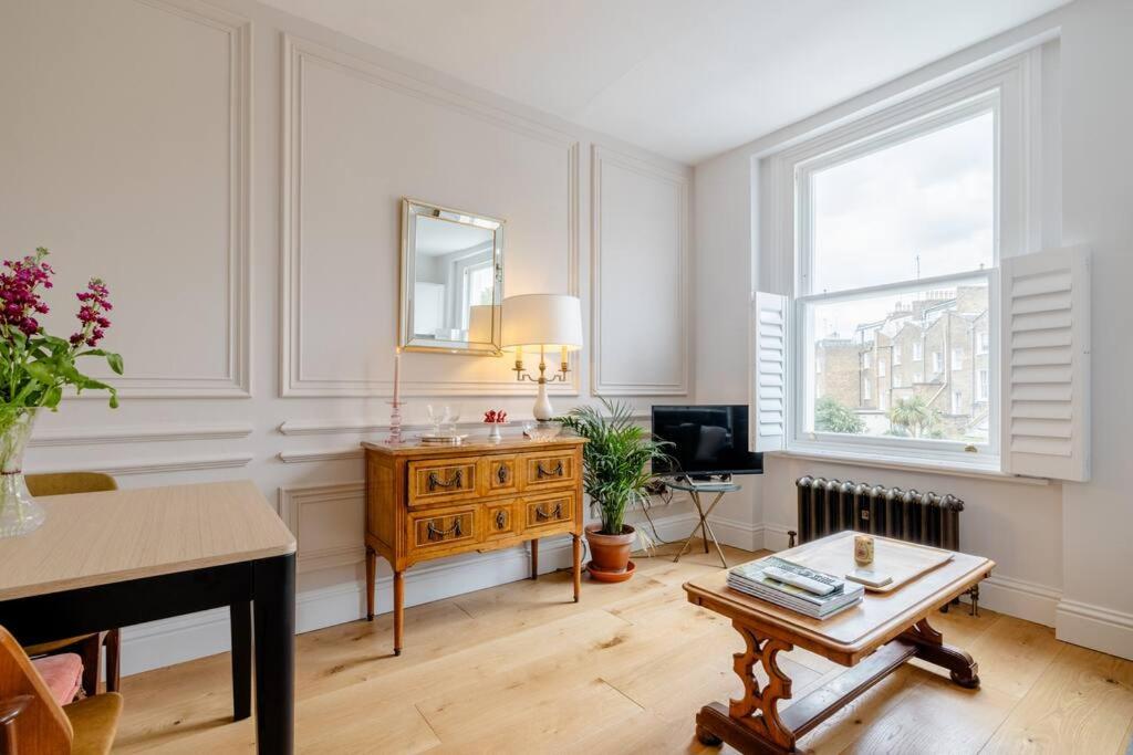 Luxury flat on Fulham/Chelsea border
