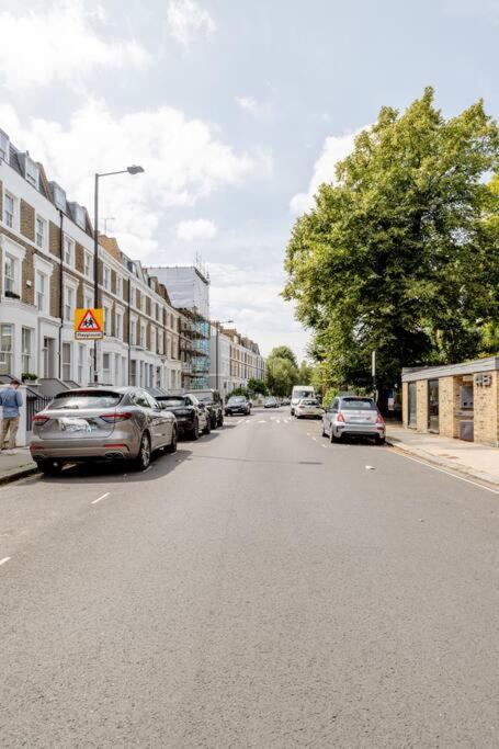 Luxury flat on Fulham/Chelsea border