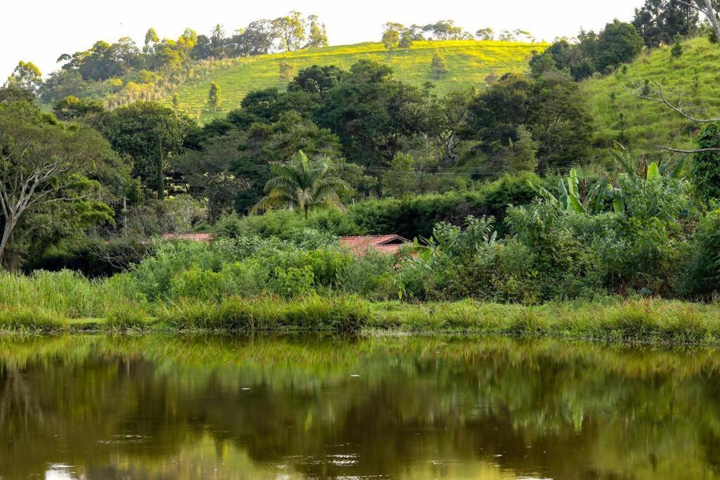 Recanto dos Beija flores, Chalé Lantana c