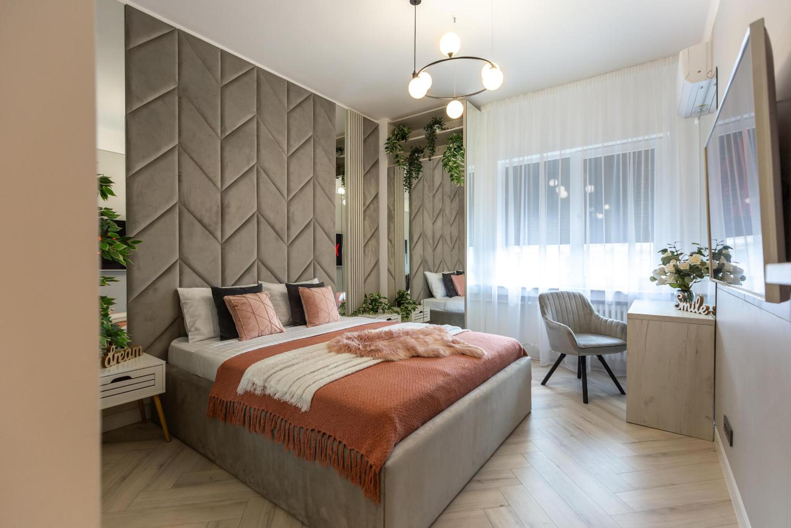 Wonderful 1BR by Dambovita River: Old Town Bliss view 3