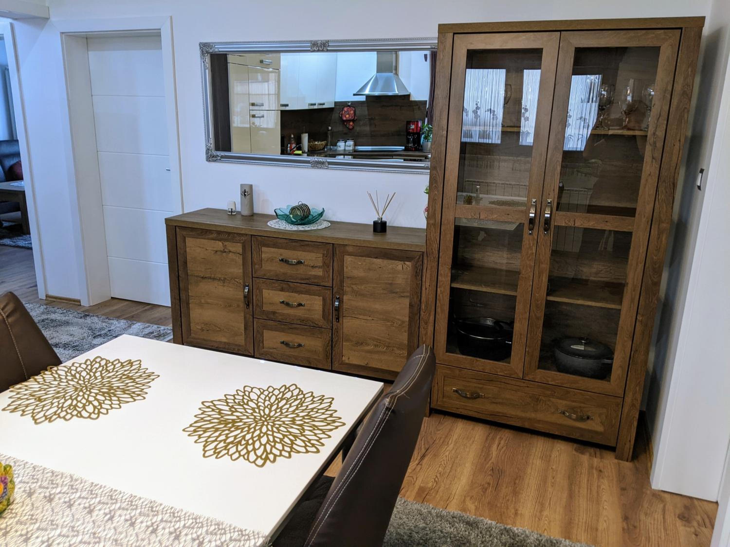 Apartmani Hrastik 1