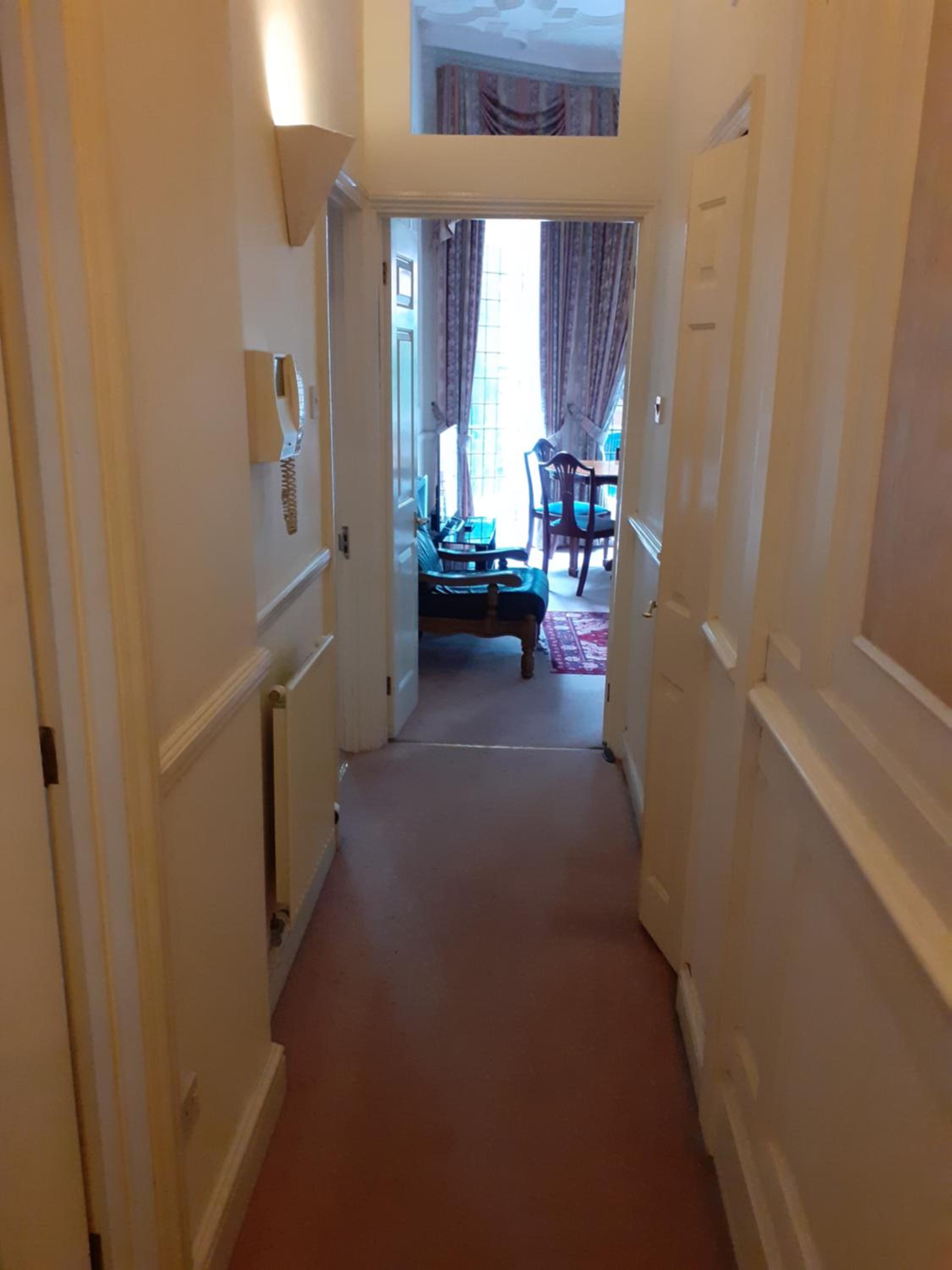 La Suite South