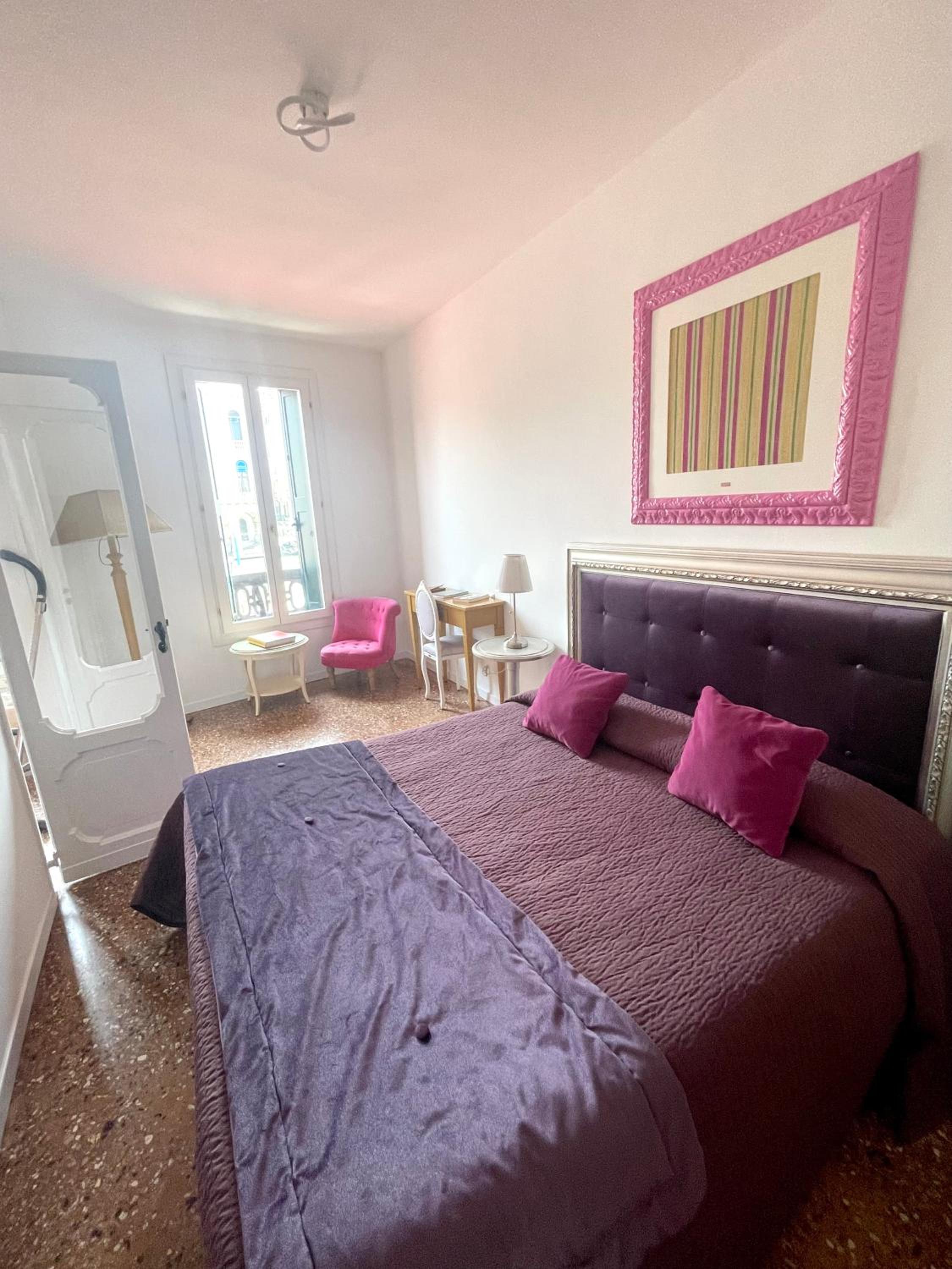 Royal Rialto Apartment - Grand Canal View