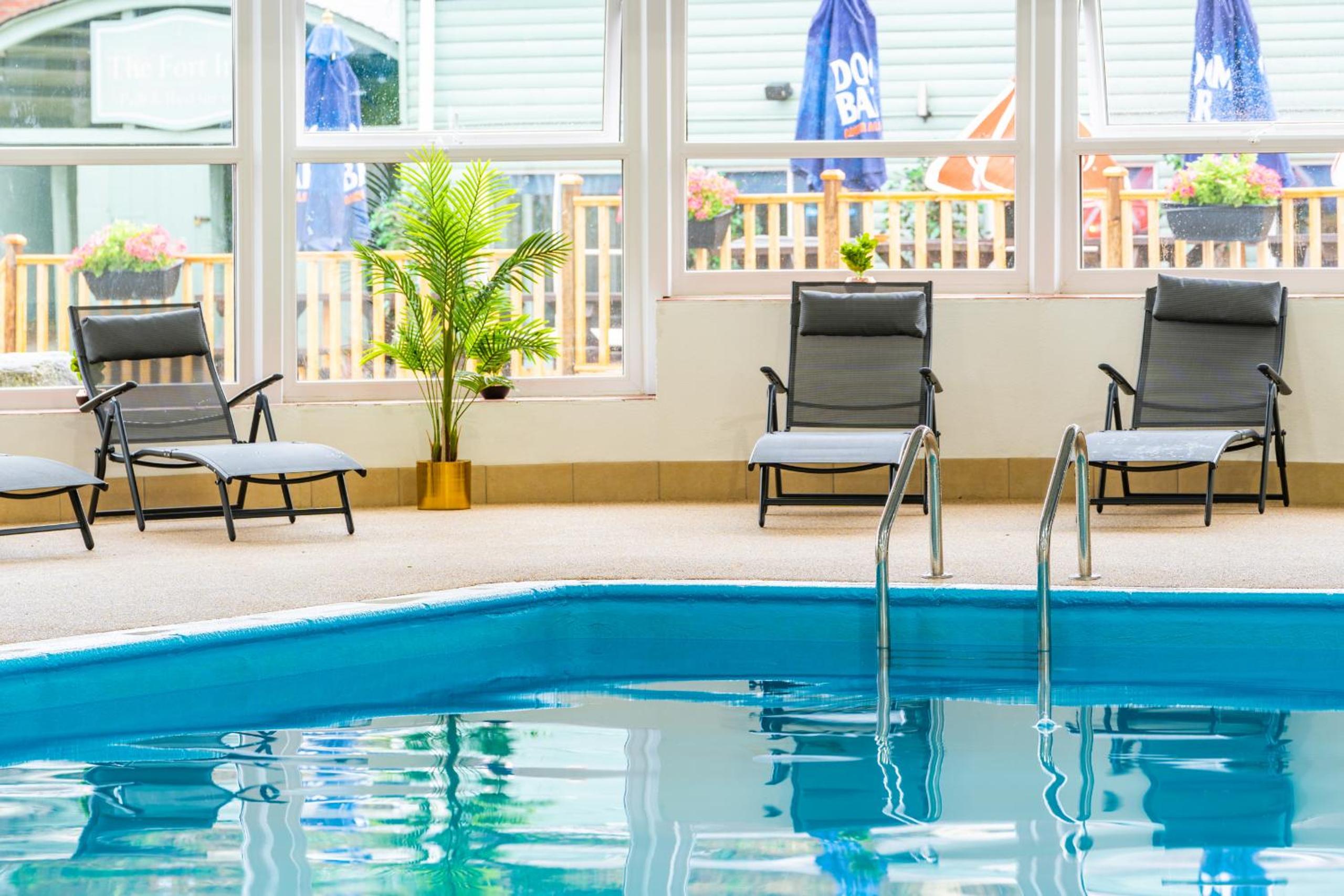 Finest Retreats - Seacroft view 3