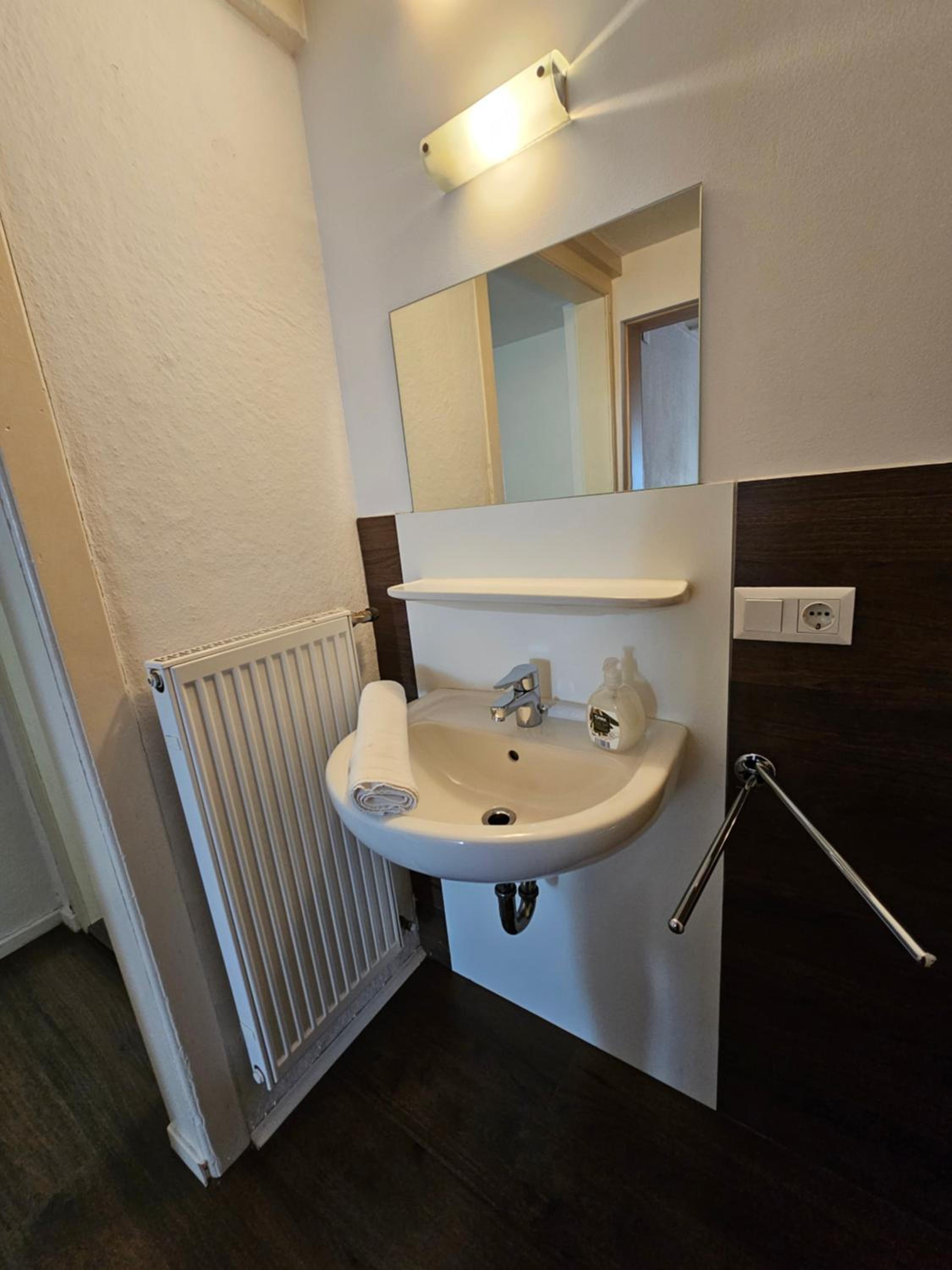 B76, Lauterach, Vorarlberg Apartments