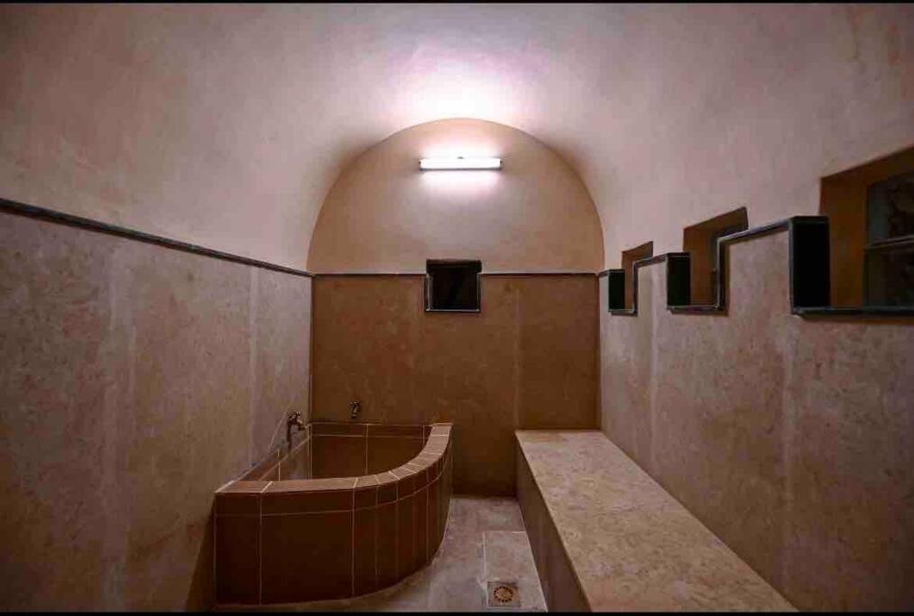 Photo 48