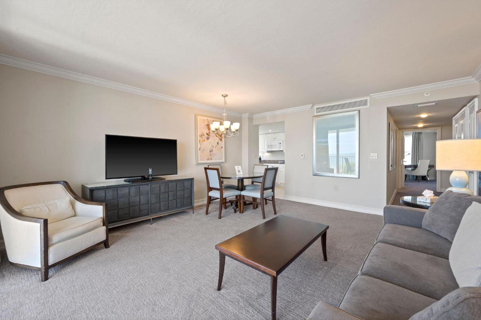 Marco Beach Ocean Suites, photo 33