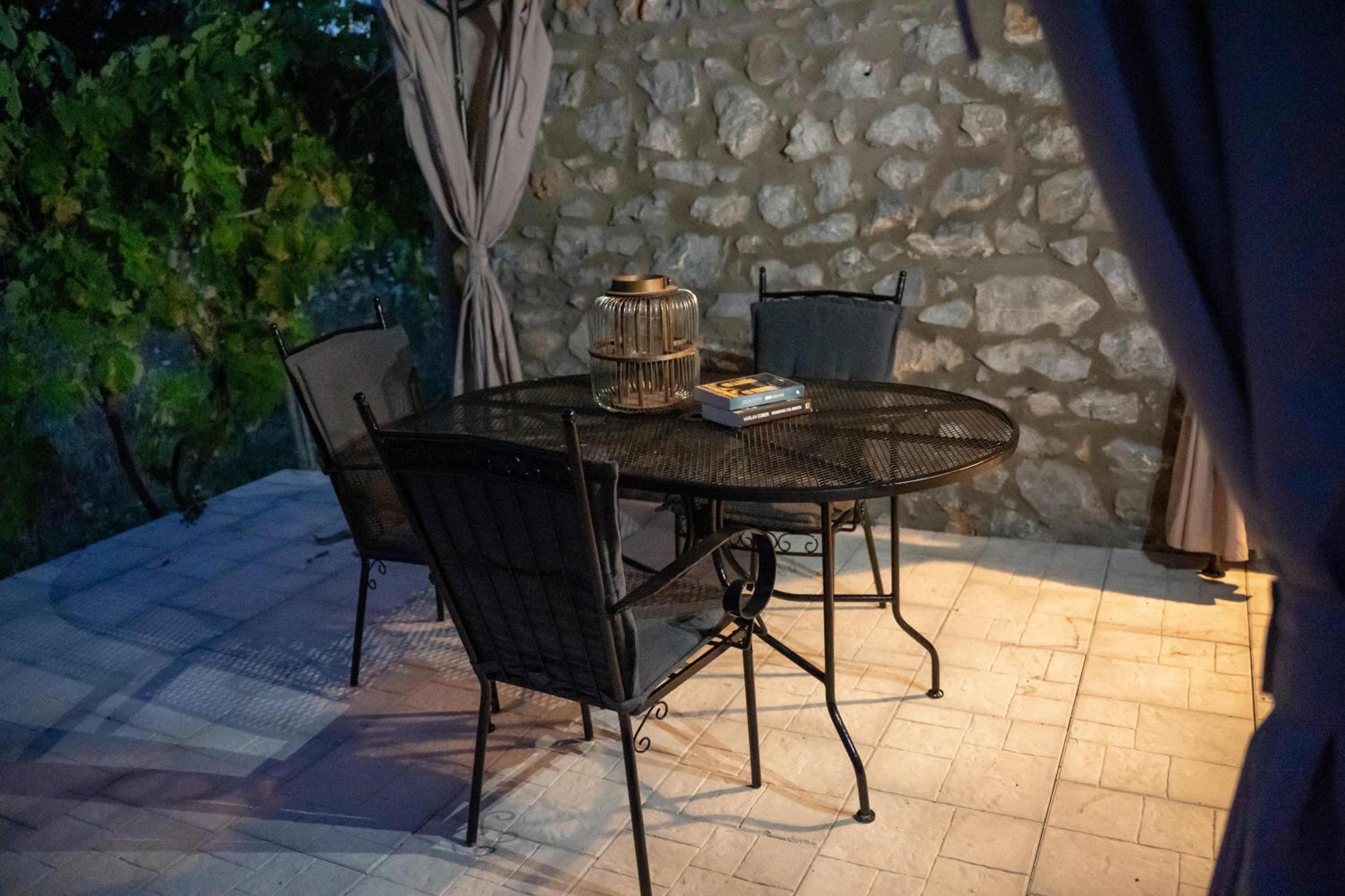 Triantos Guesthome Studio