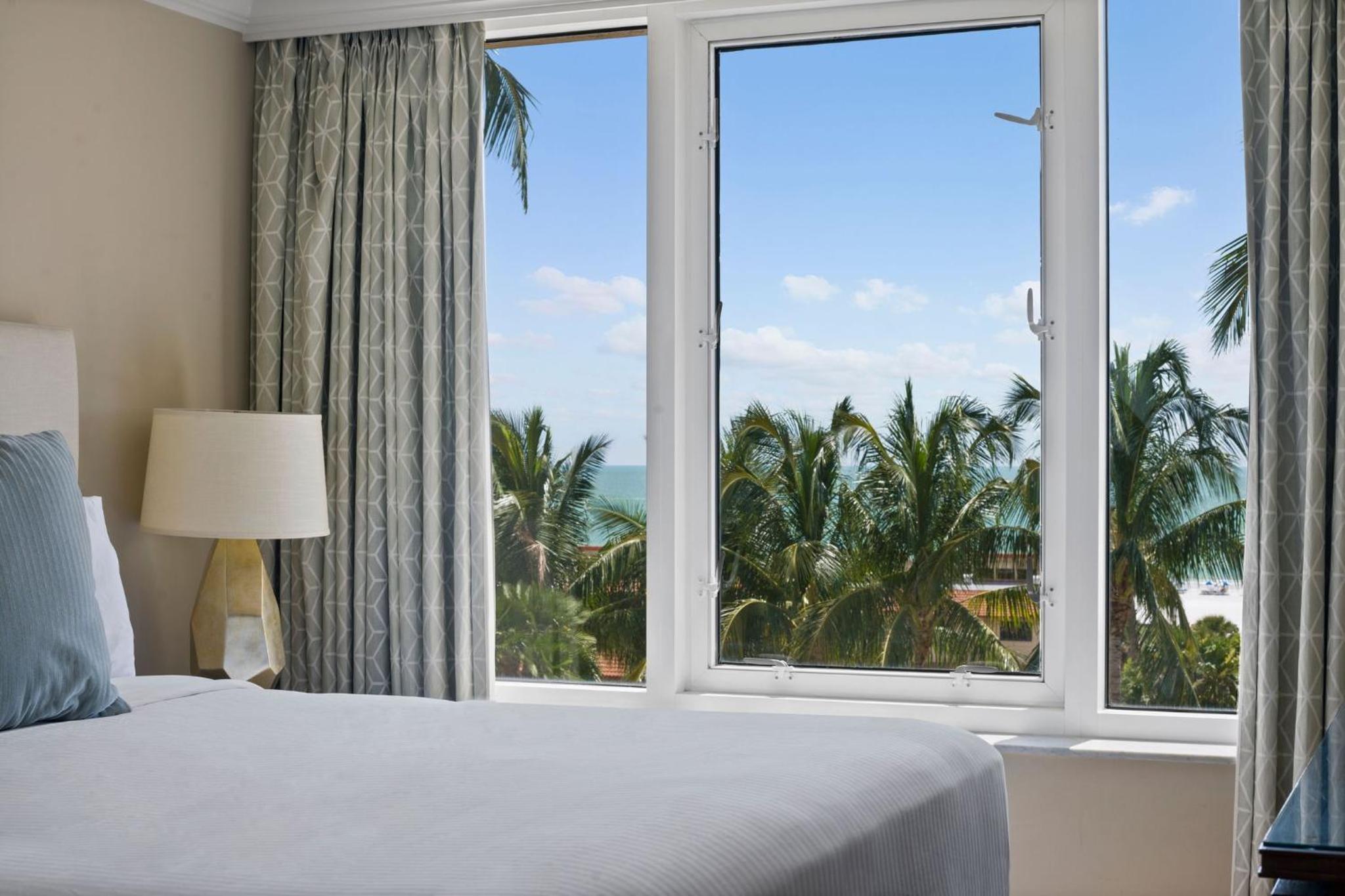 Marco Beach Ocean Suites, photo 38