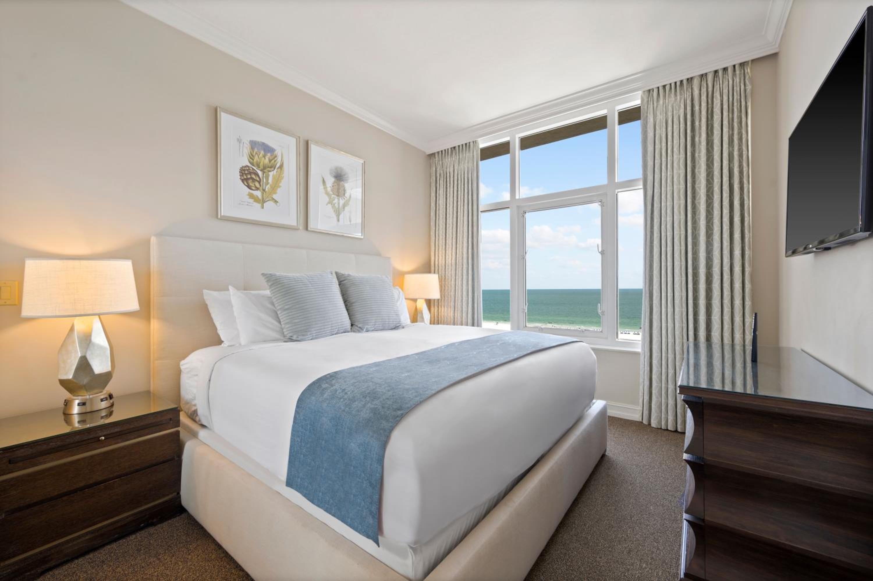 Marco Beach Ocean Suites, photo 35