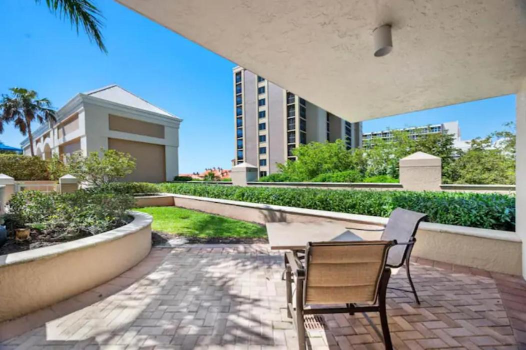 Marco Beach Ocean Suites, photo 43