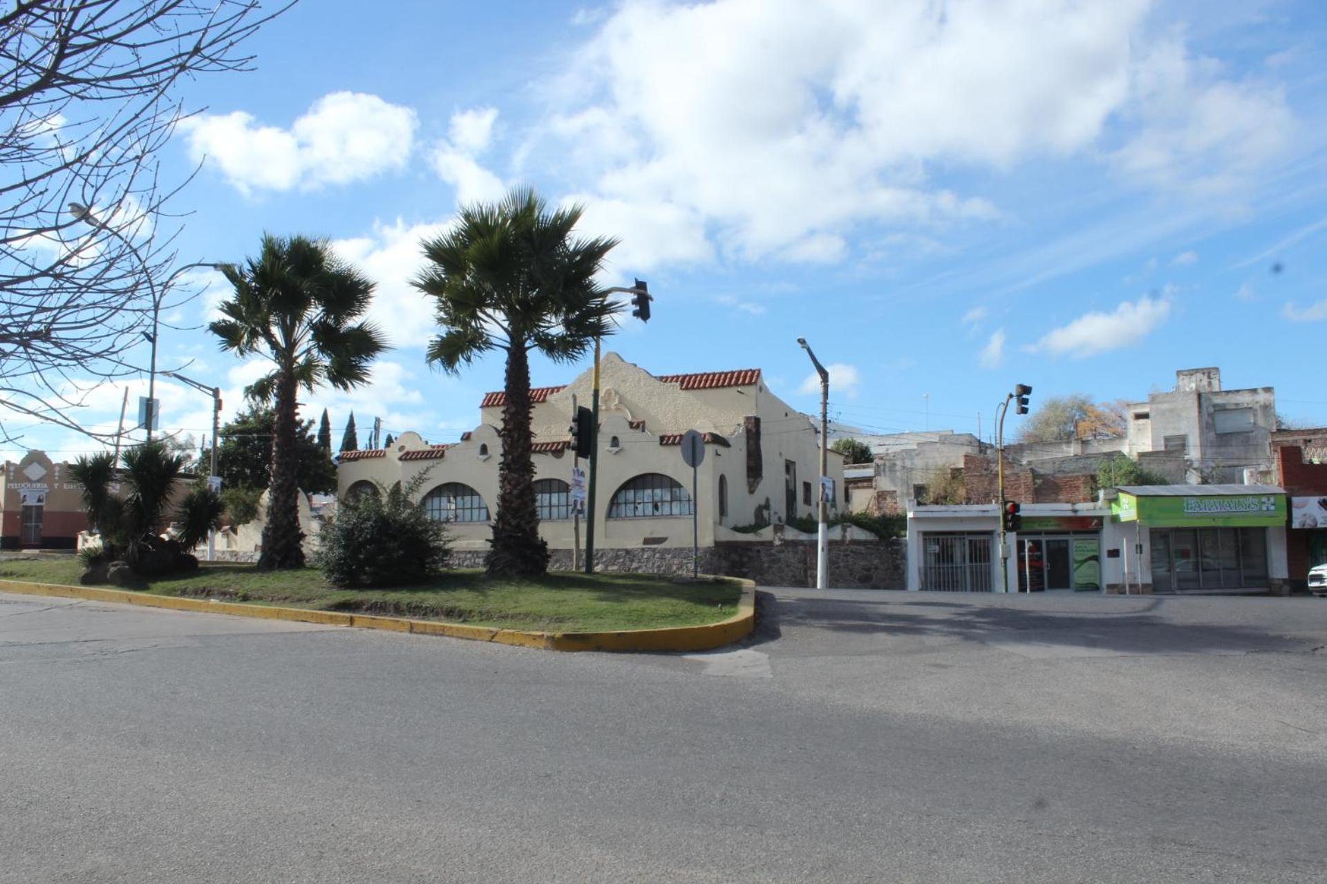 Departamentos Centro en Valle Hermoso.