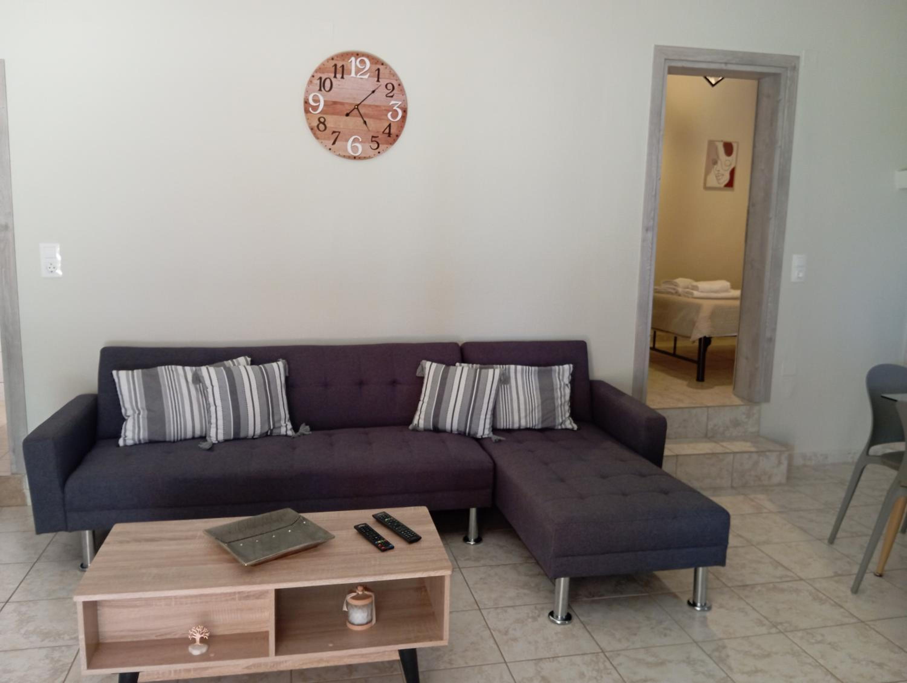 Alexia's Lux Home view 5
