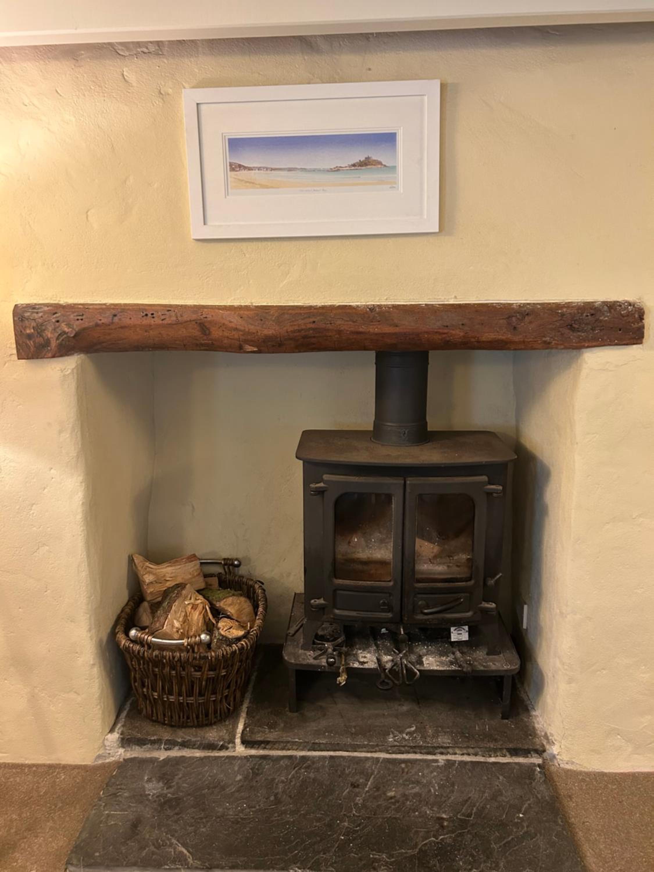 Meadowside Cottage, Characterful Grade 2 Listed Cottage near to Wadebridge and Padstow view 4