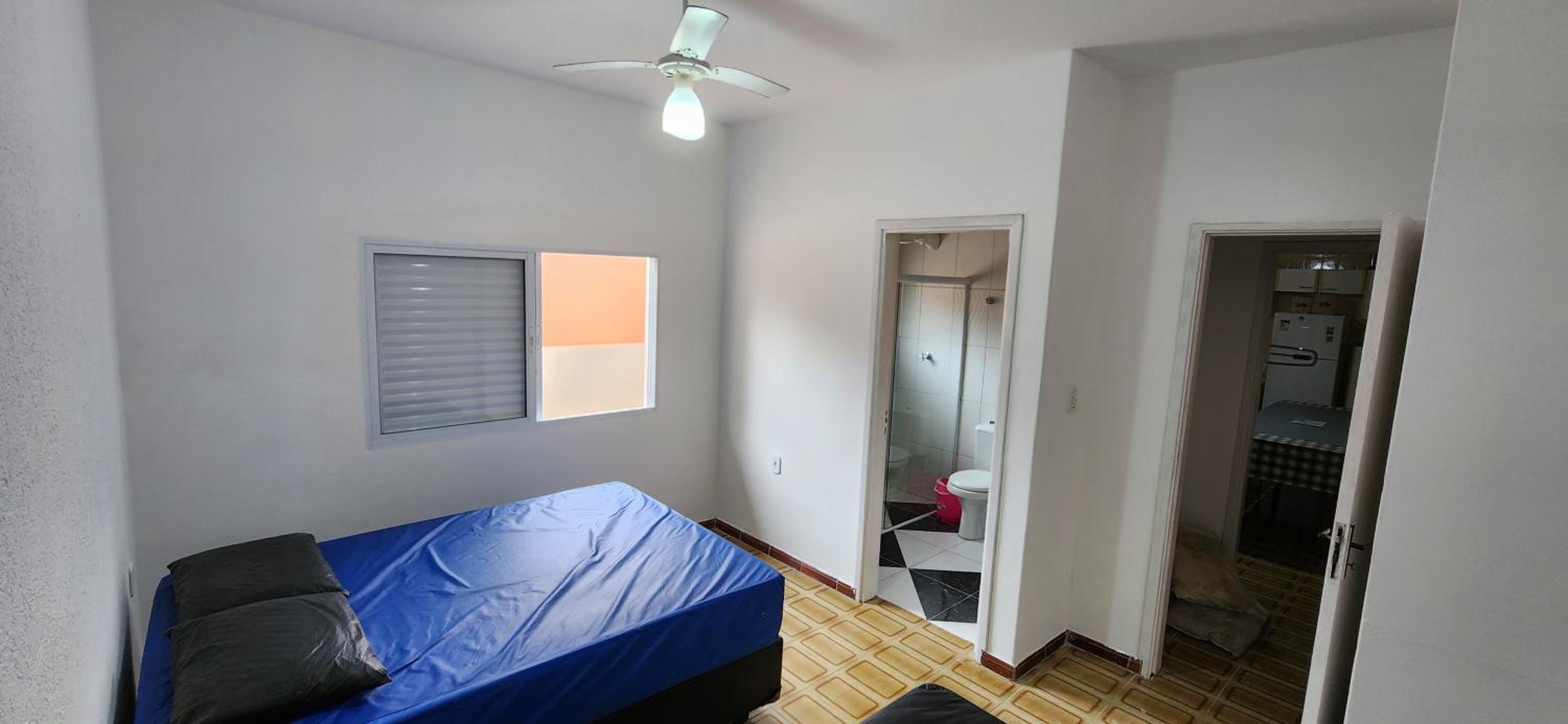 Casa em Caraguatatuba com piscina e churrasqueira