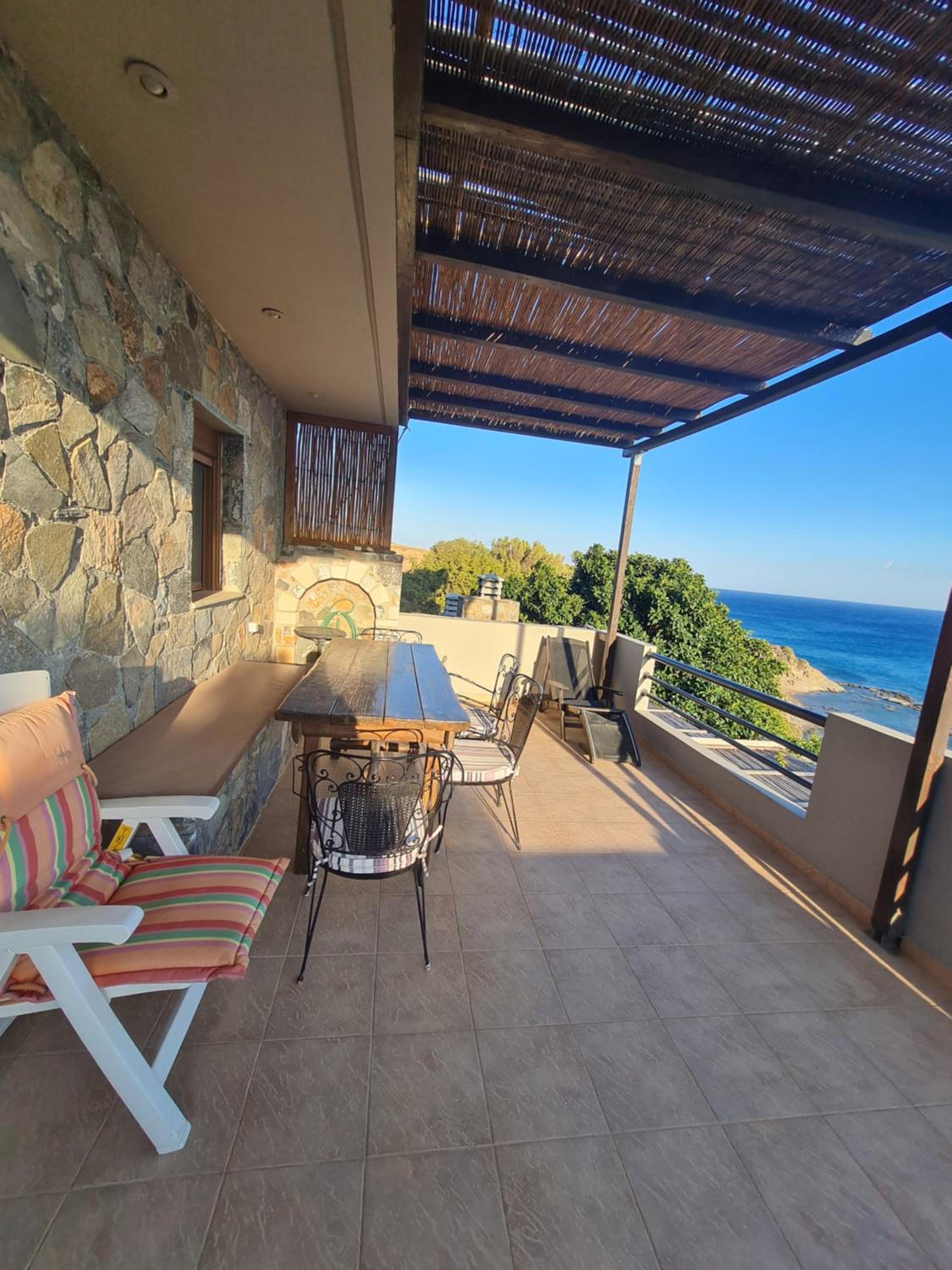 VILLA PETRINO