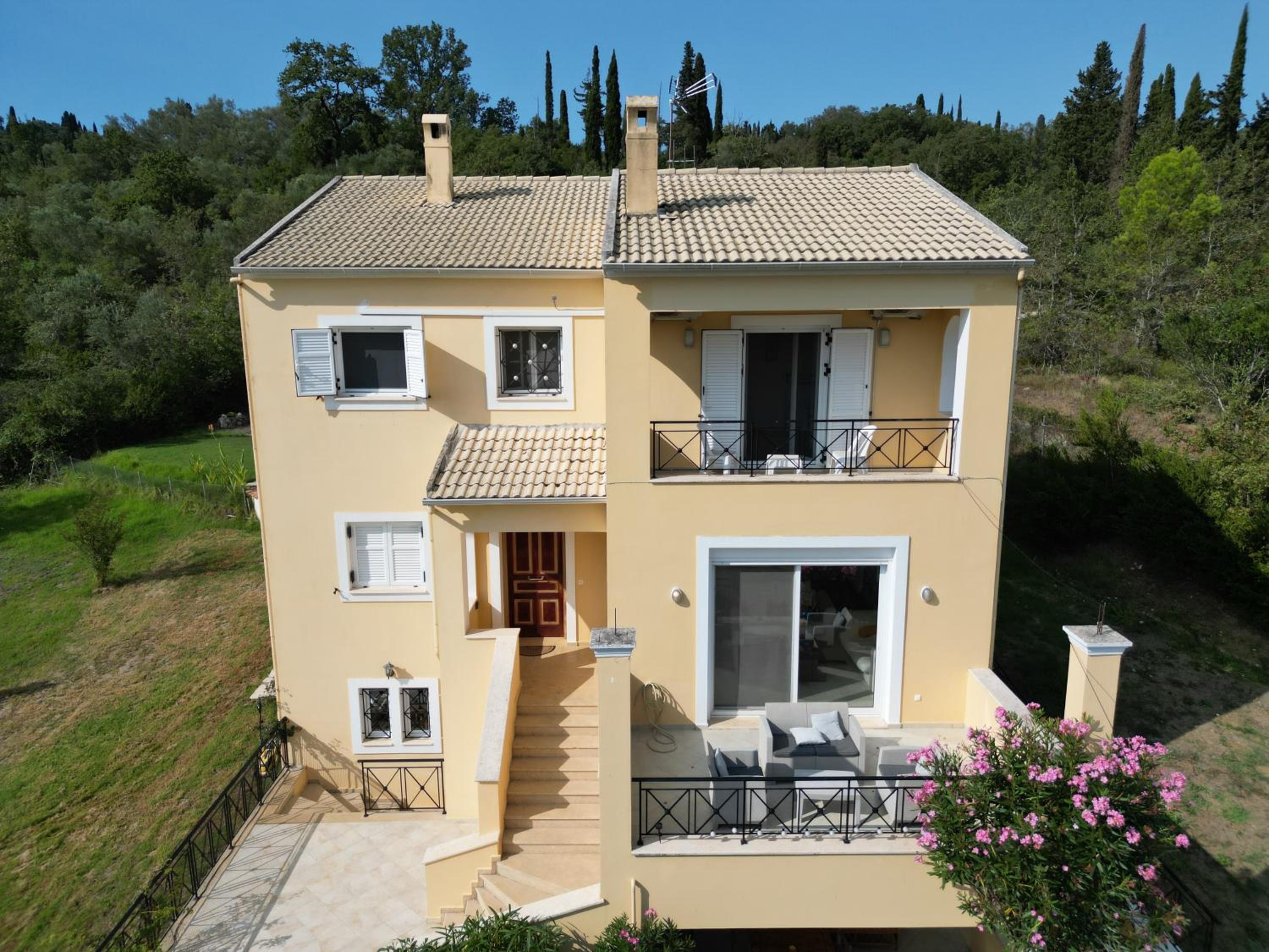 Villa Nino view 3