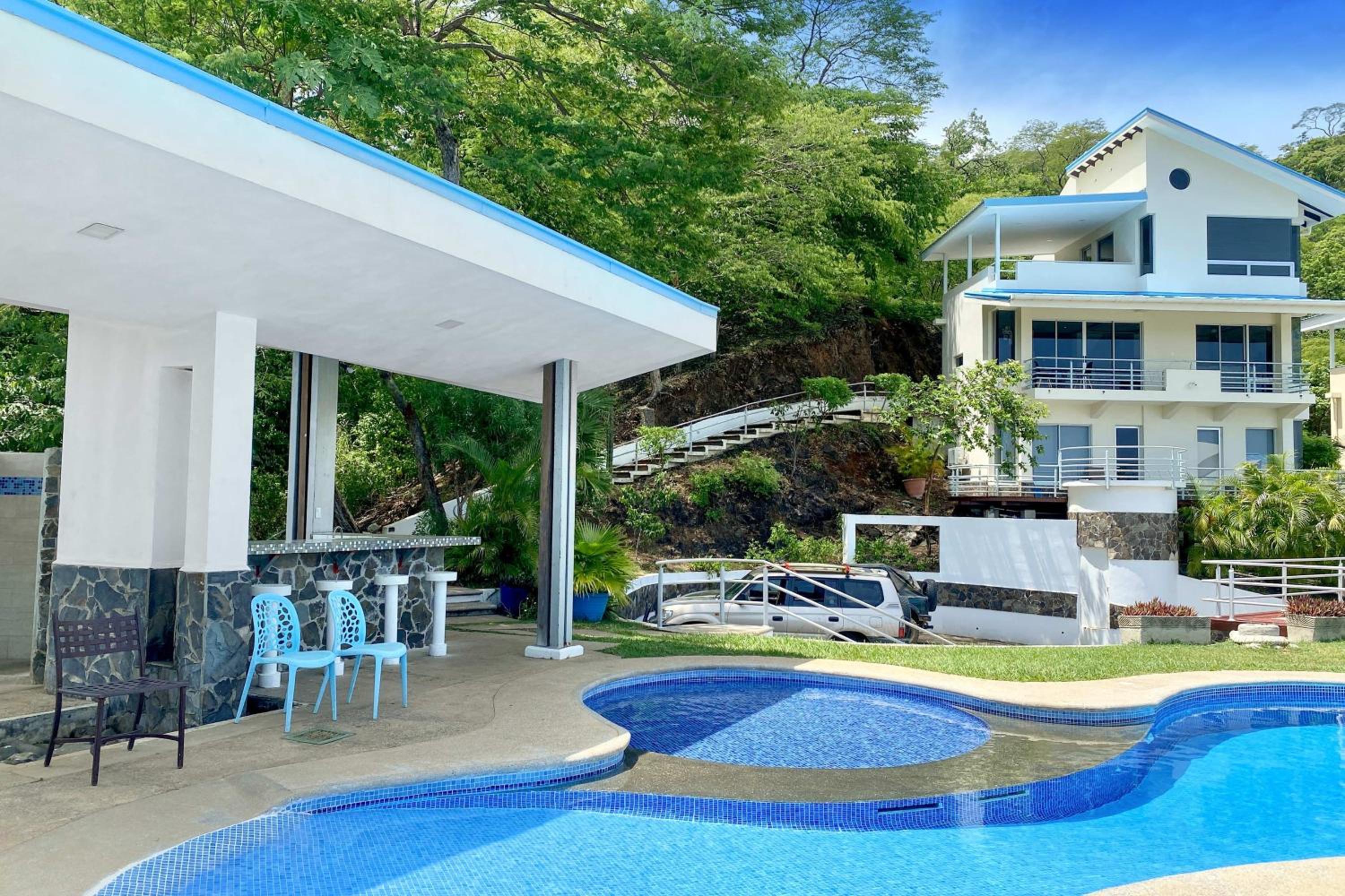 Casa Hola