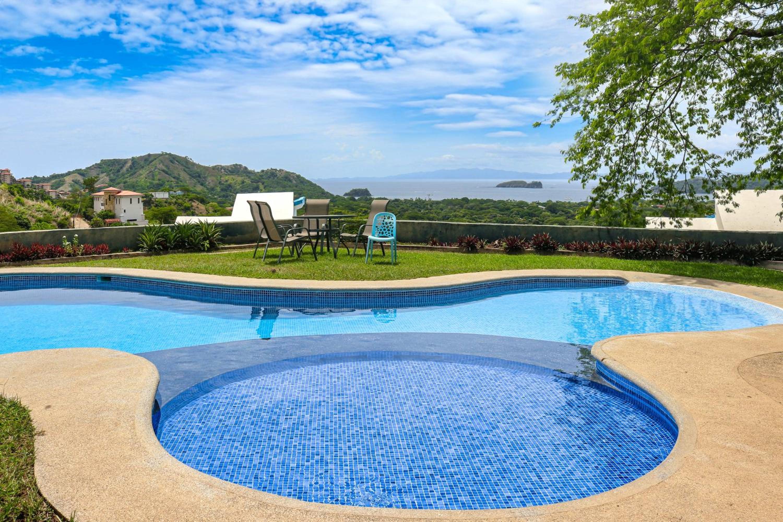 Casa Hola