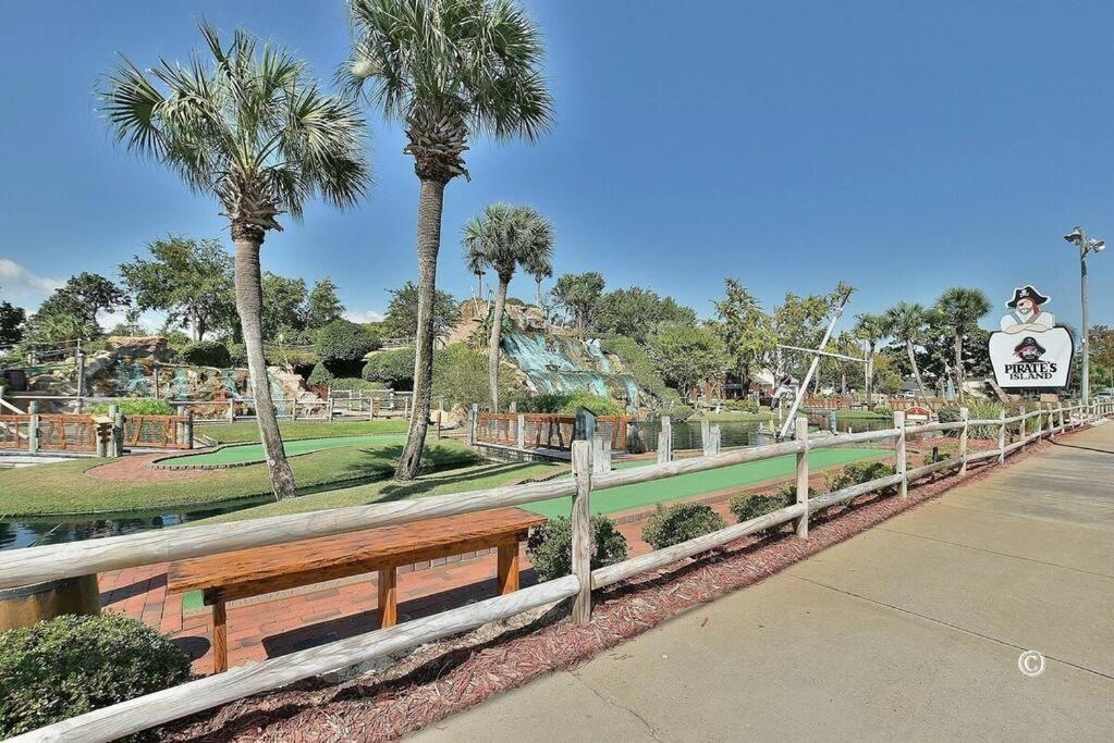 Summer Special, Lux 4BR House Sleeps 12, Pool, Elevator, King bed, photo 30